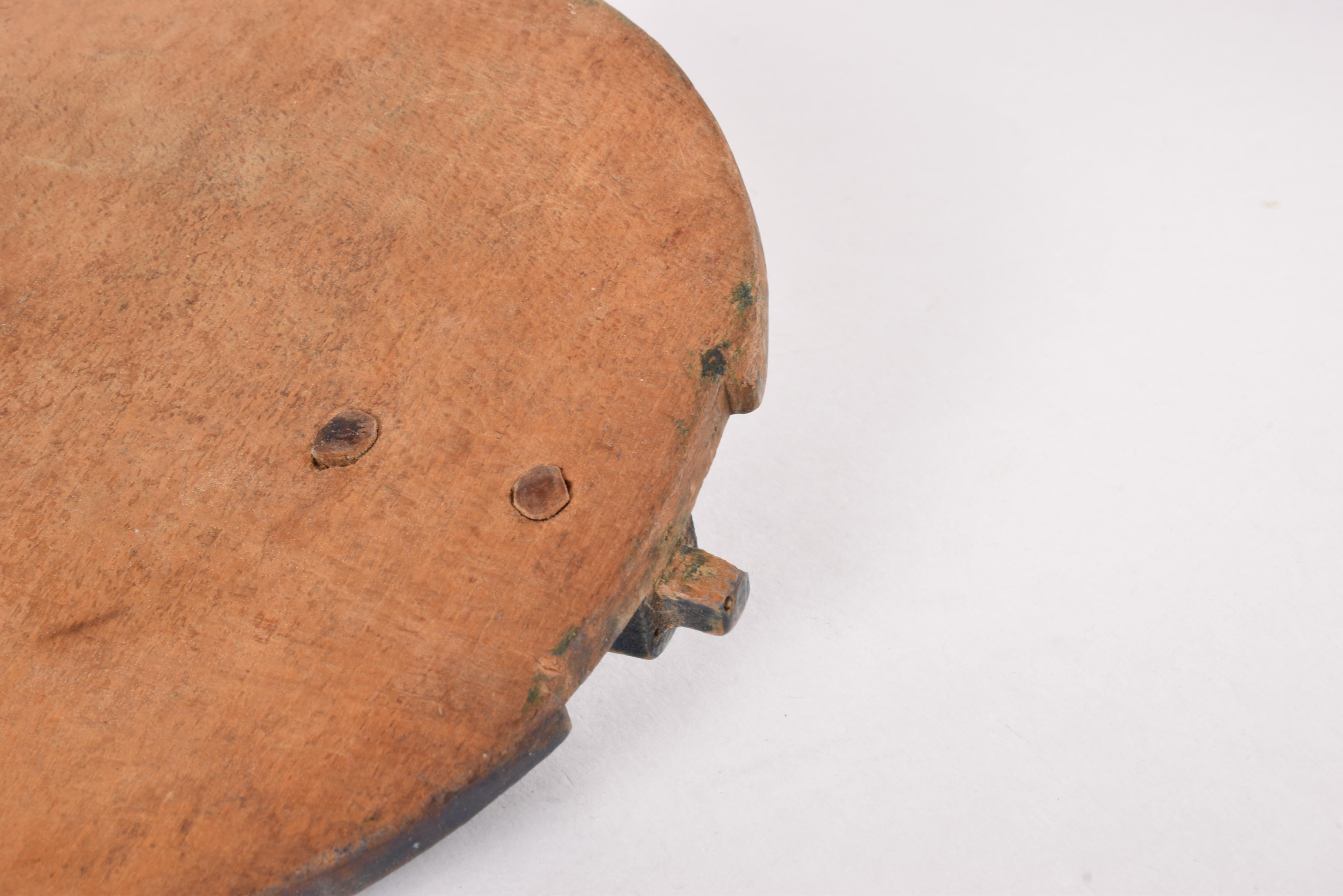 Antique Scandinavian Wooden Container Tejne Original Blue Paint, Sweden ca 1850s For Sale 10