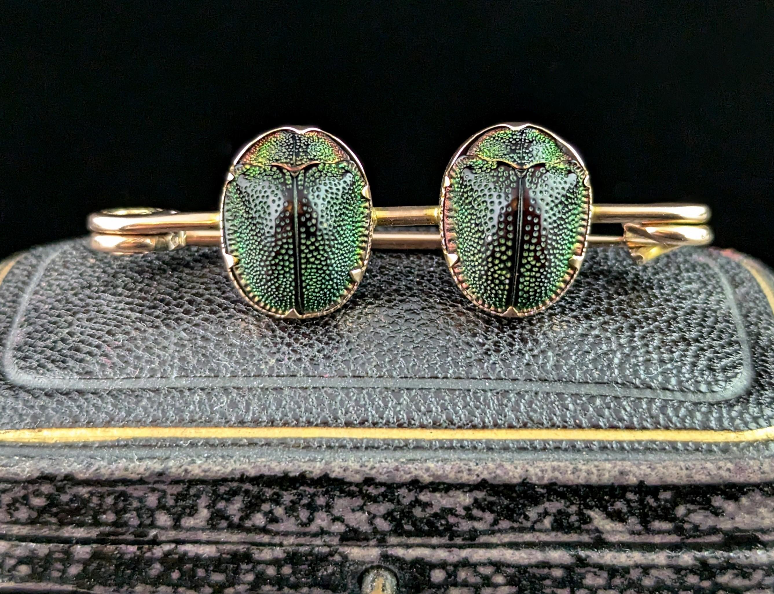 Antique Scarab beetle brooch, 9k yellow gold 7