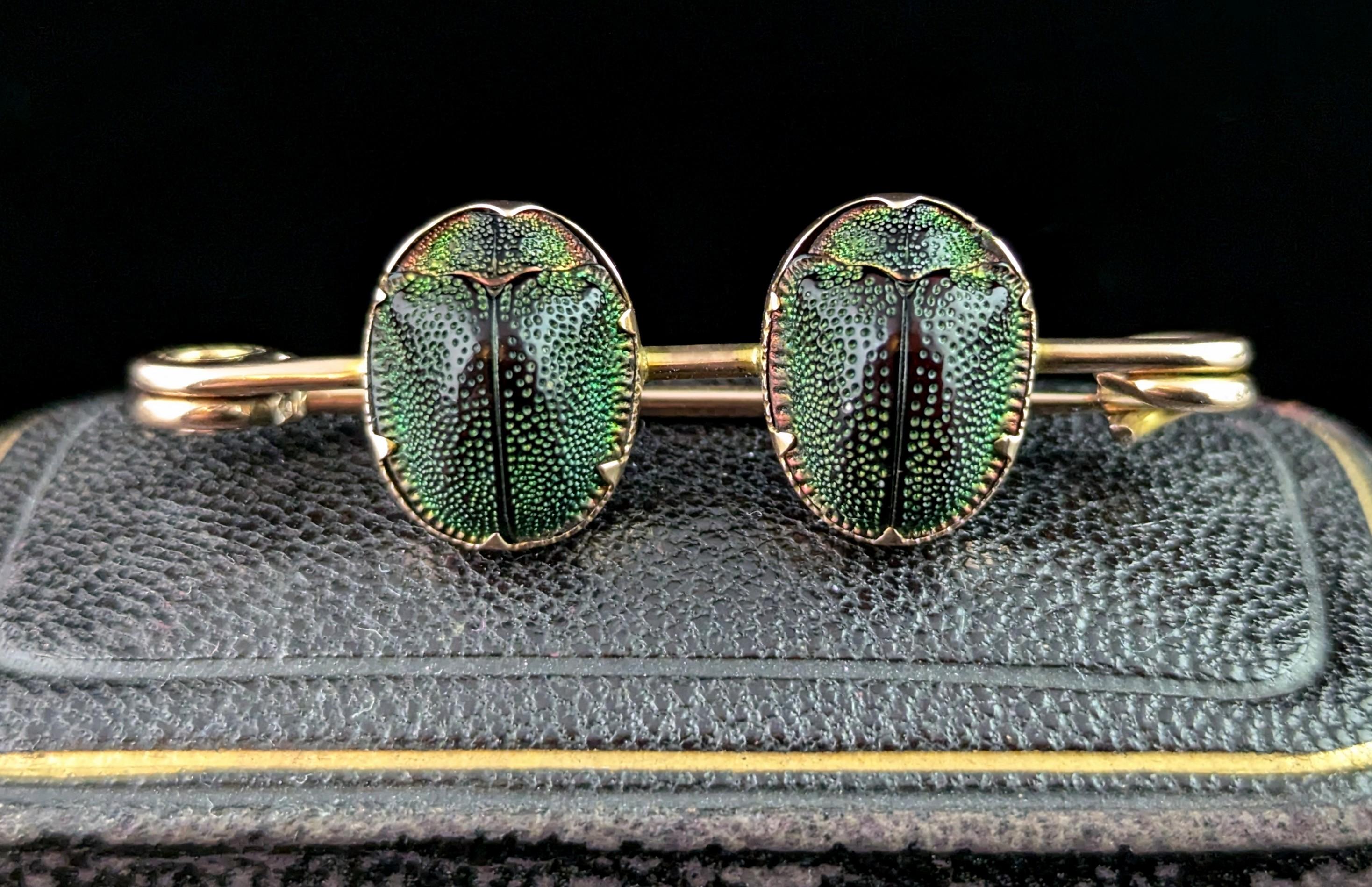 Antique Scarab beetle brooch, 9k yellow gold 9