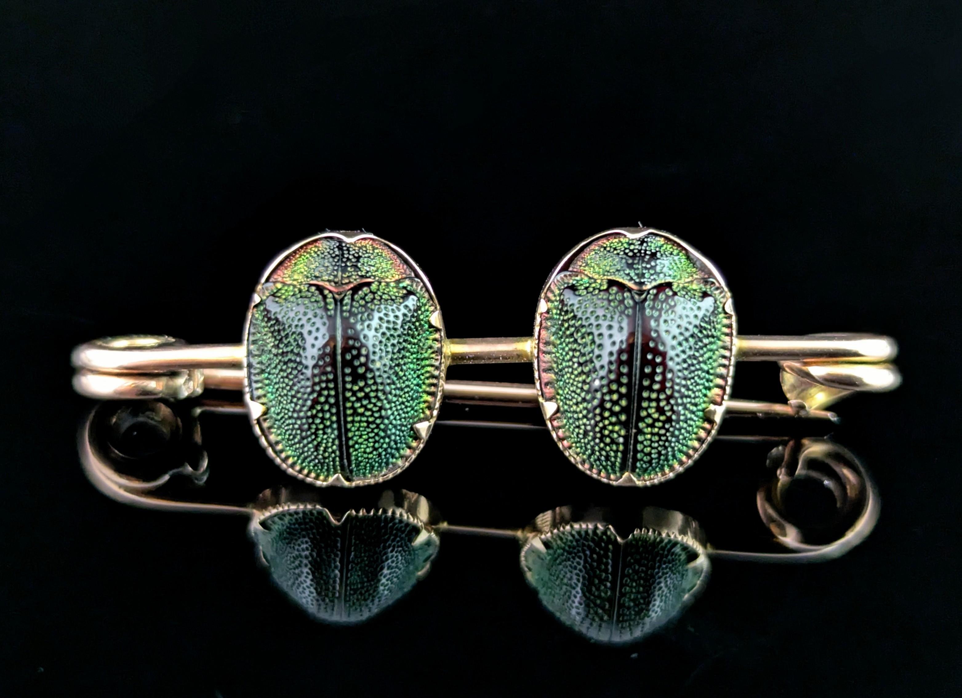 Antique Scarab beetle brooch, 9k yellow gold 2