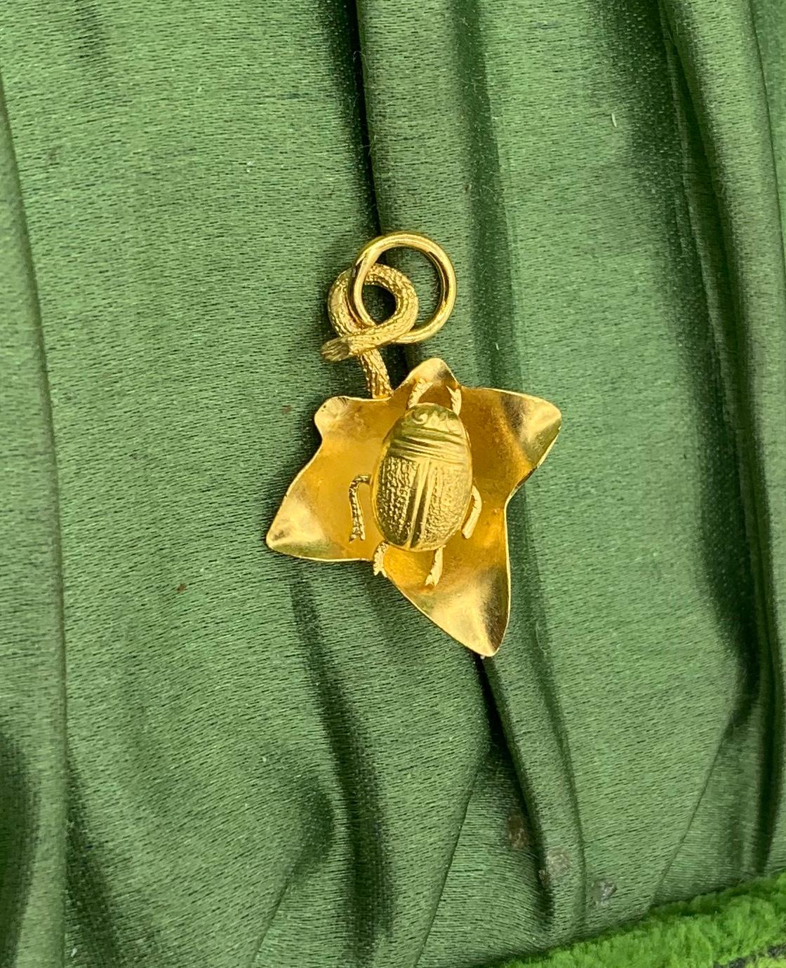 vintage gold pendant