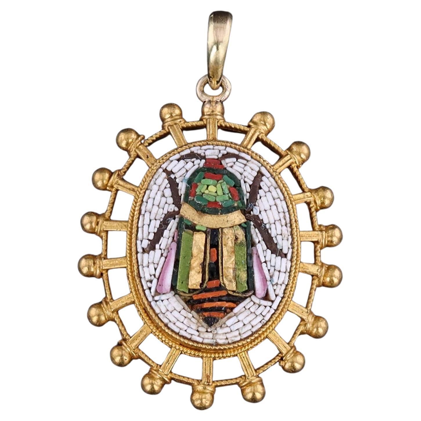 Pendentif en or 18k en micromosaïque de scarabée ancien