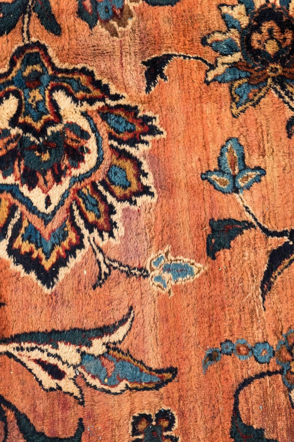 Tapis caucasien ancien teint à l'écarlate en vente 9
