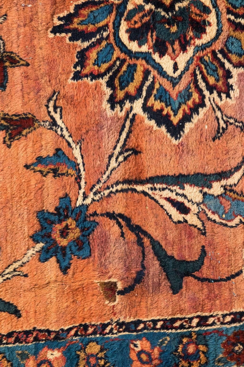 Tapis caucasien ancien teint à l'écarlate en vente 10