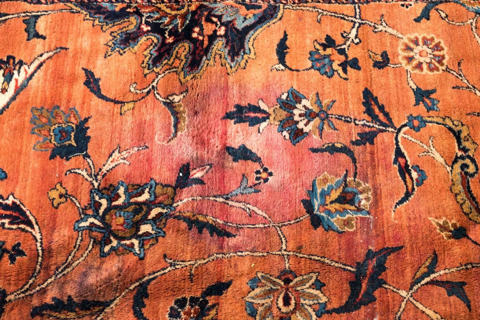 Tapis caucasien ancien teint à l'écarlate en vente 2