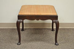 Antiquités Schmieg & Kotzian Wood Queen Anne Square Stool Bench Ottoman