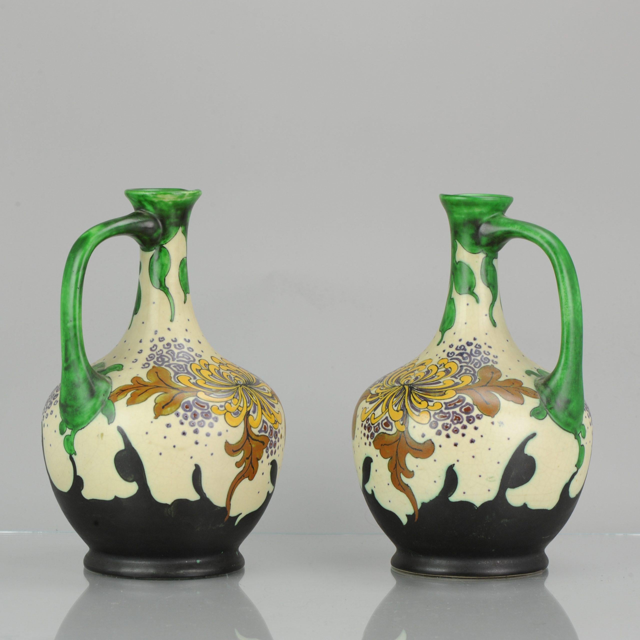 20ième siècle Anciennes pichets en faïence néerlandaise Schoonhoven Plateel vers 1920-1930 Gouda en vente