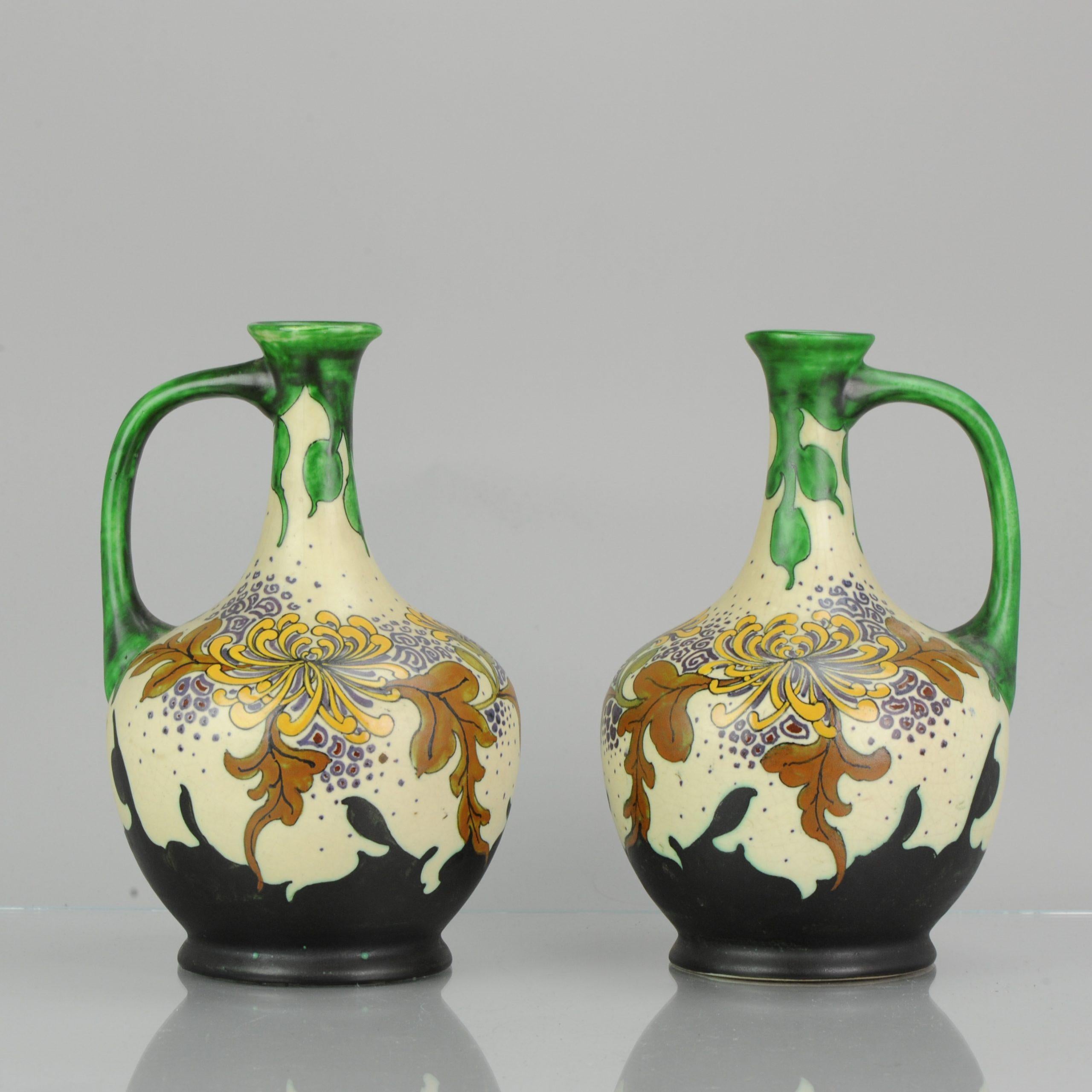 Porcelaine Anciennes pichets en faïence néerlandaise Schoonhoven Plateel vers 1920-1930 Gouda en vente