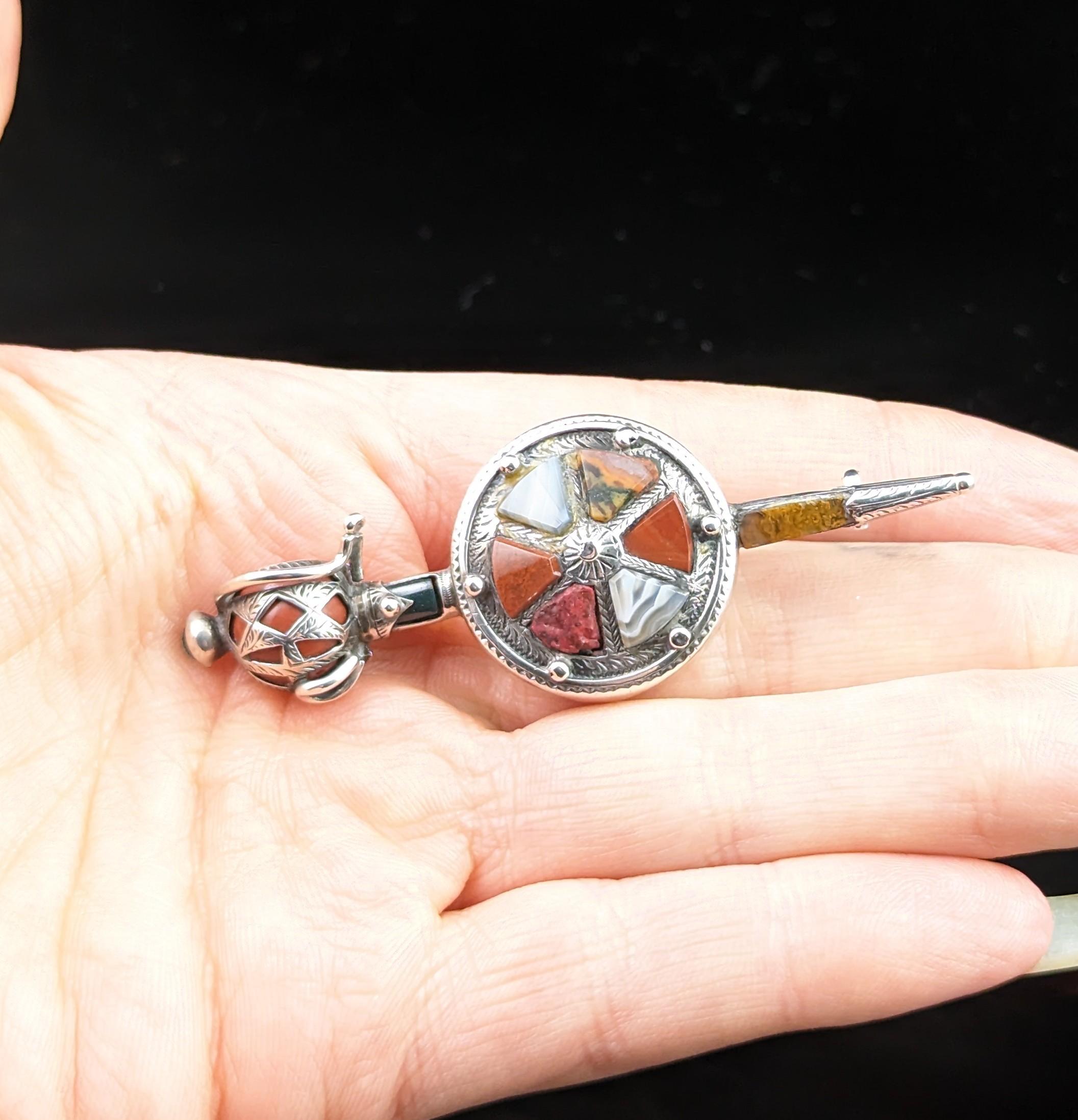 Antique Scottish Agate Sword and Shield Brooch, Silver, Victorian In Fair Condition In NEWARK, GB