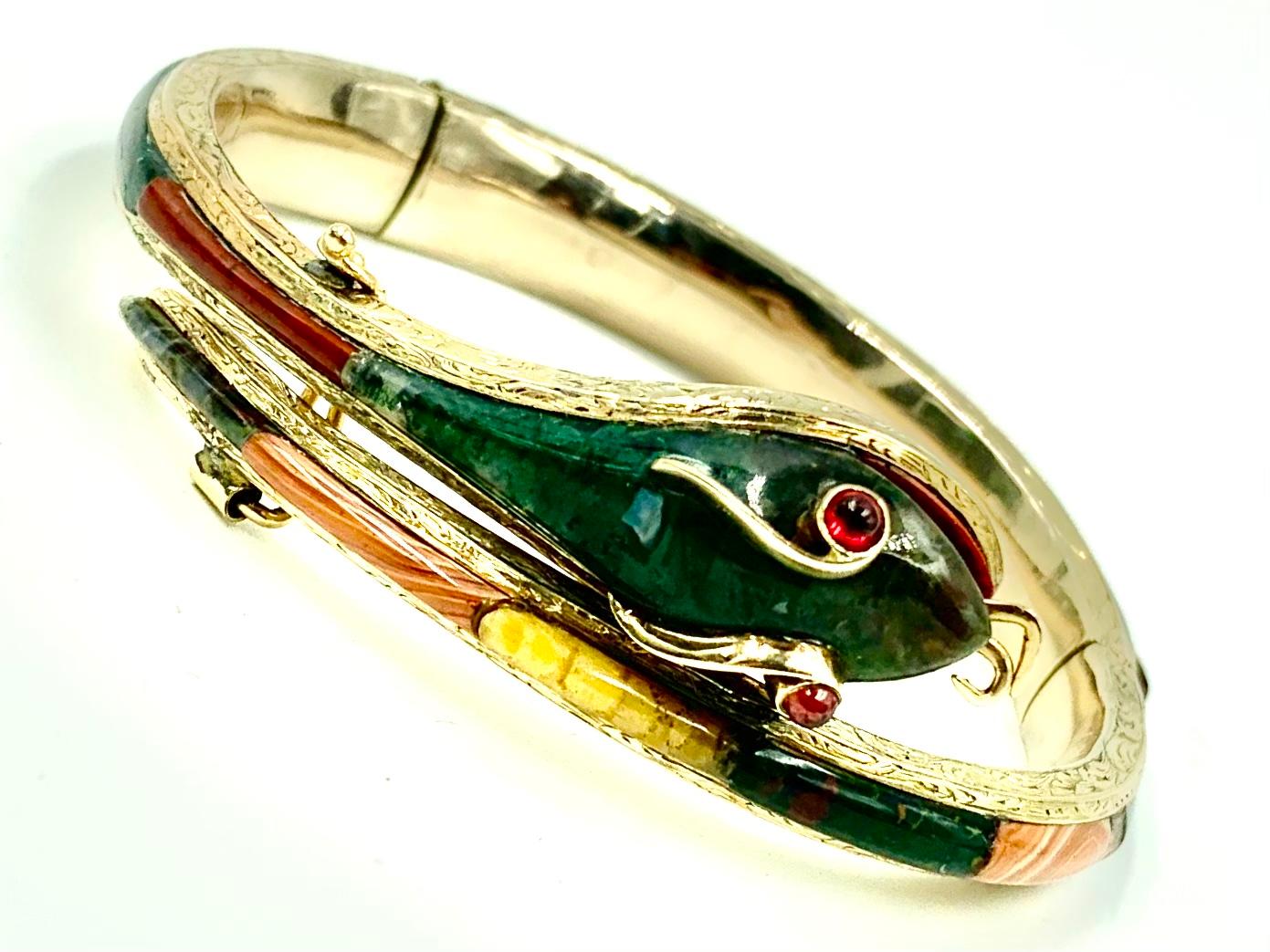 Romantic Antique Scottish Gold, Agate Snake Bracelet, Ruby Eyes, 19th Century