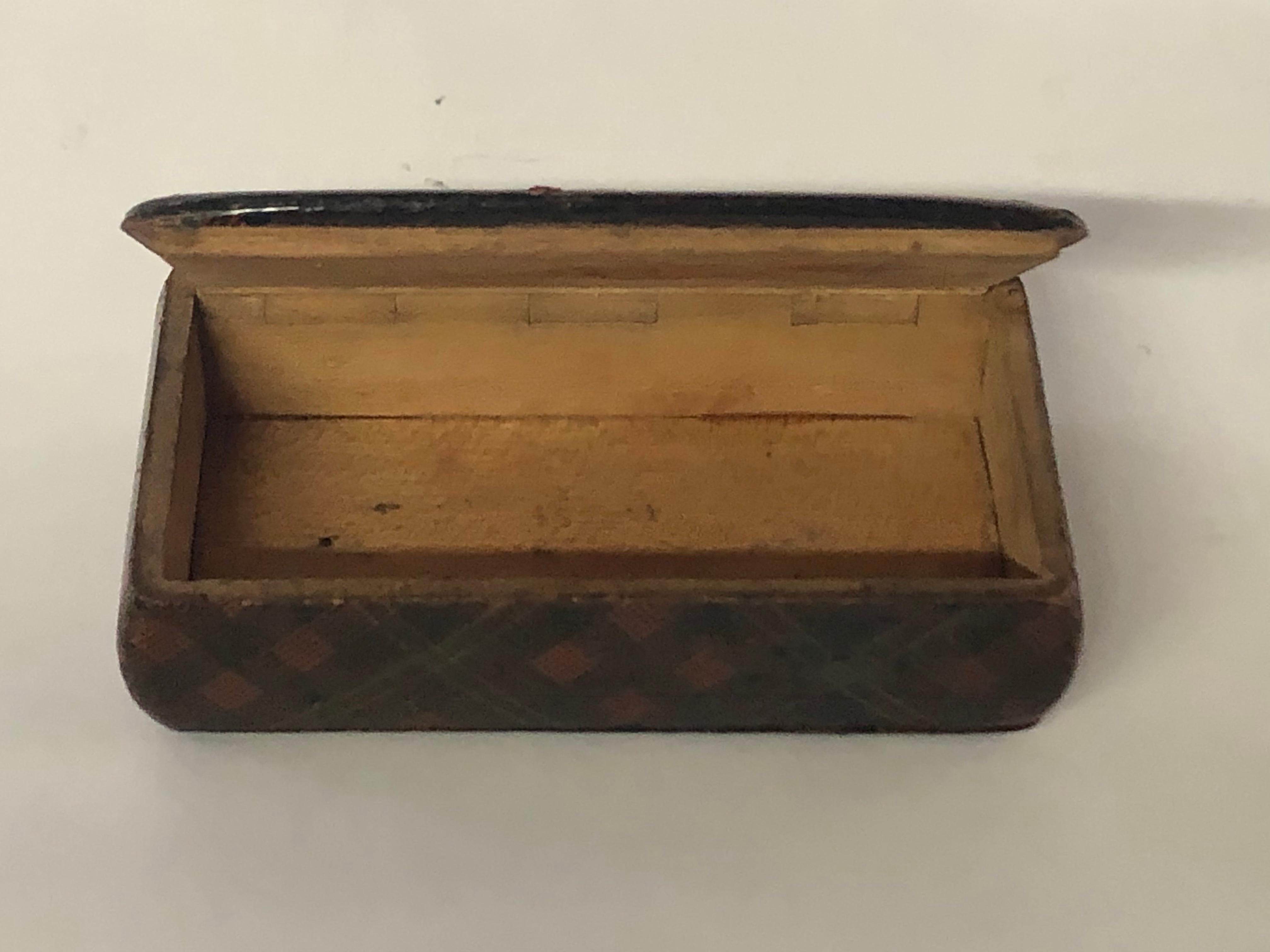 Antique Scottish Hand Decorated Rare Tartan-Ware Wooden Snuff Box 7