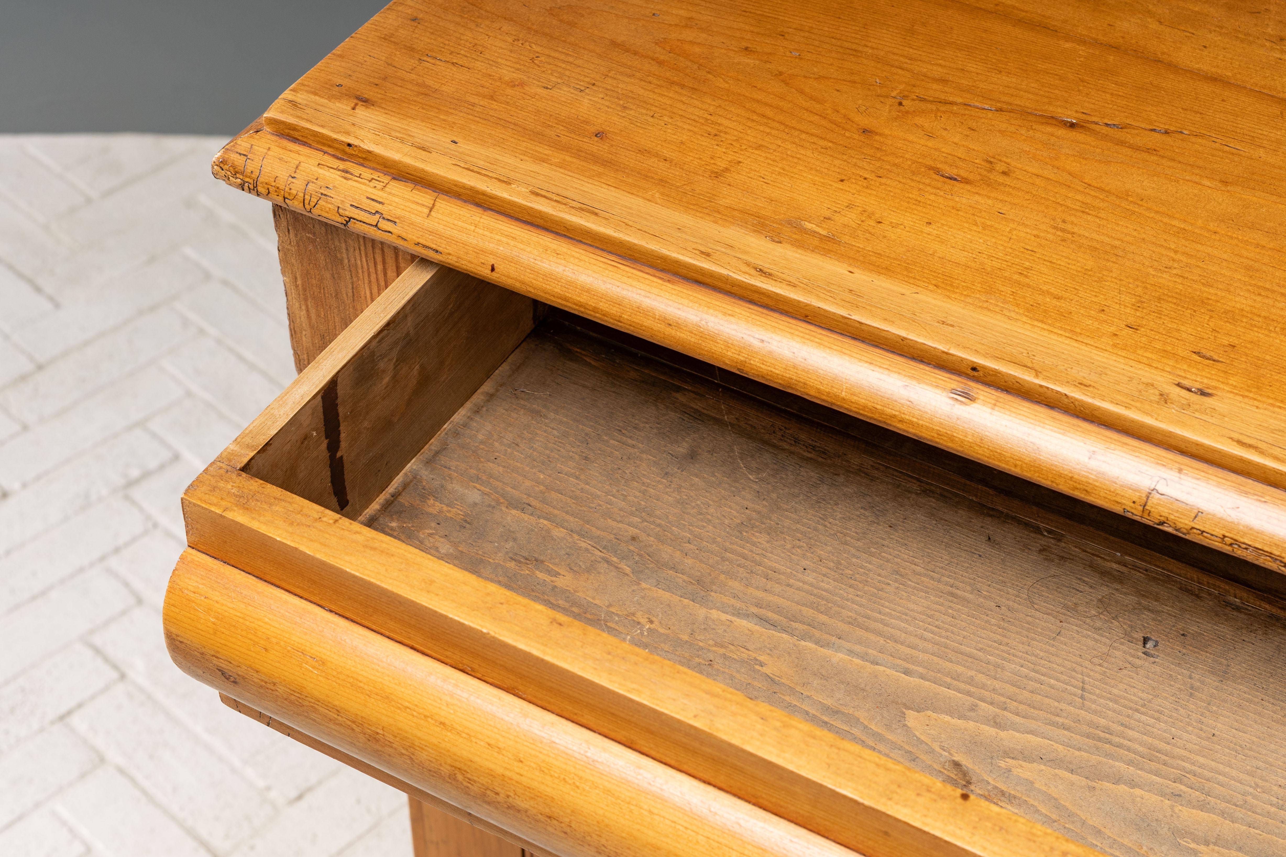 Credenza antica in pino scozzese in vendita 5