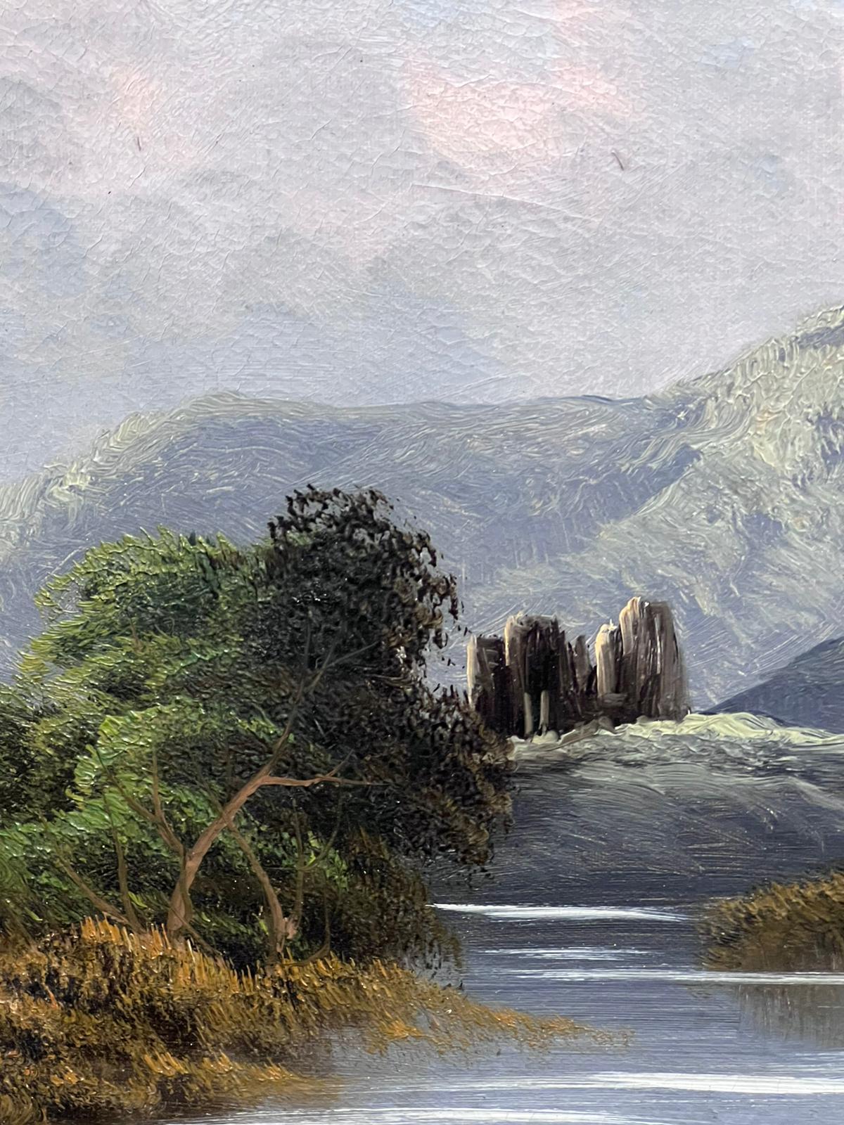 Las Tierras Altas de Escocia
finales del siglo XIX
firmado en la esquina inferior delantera
óleo sobre lienzo, enmarcado
enmarcado: 20,5 x 25 pulgadas
lienzo: 12 x 16 pulgadas
procedencia: colección privada, Reino Unido
estado: muy bueno y en buen