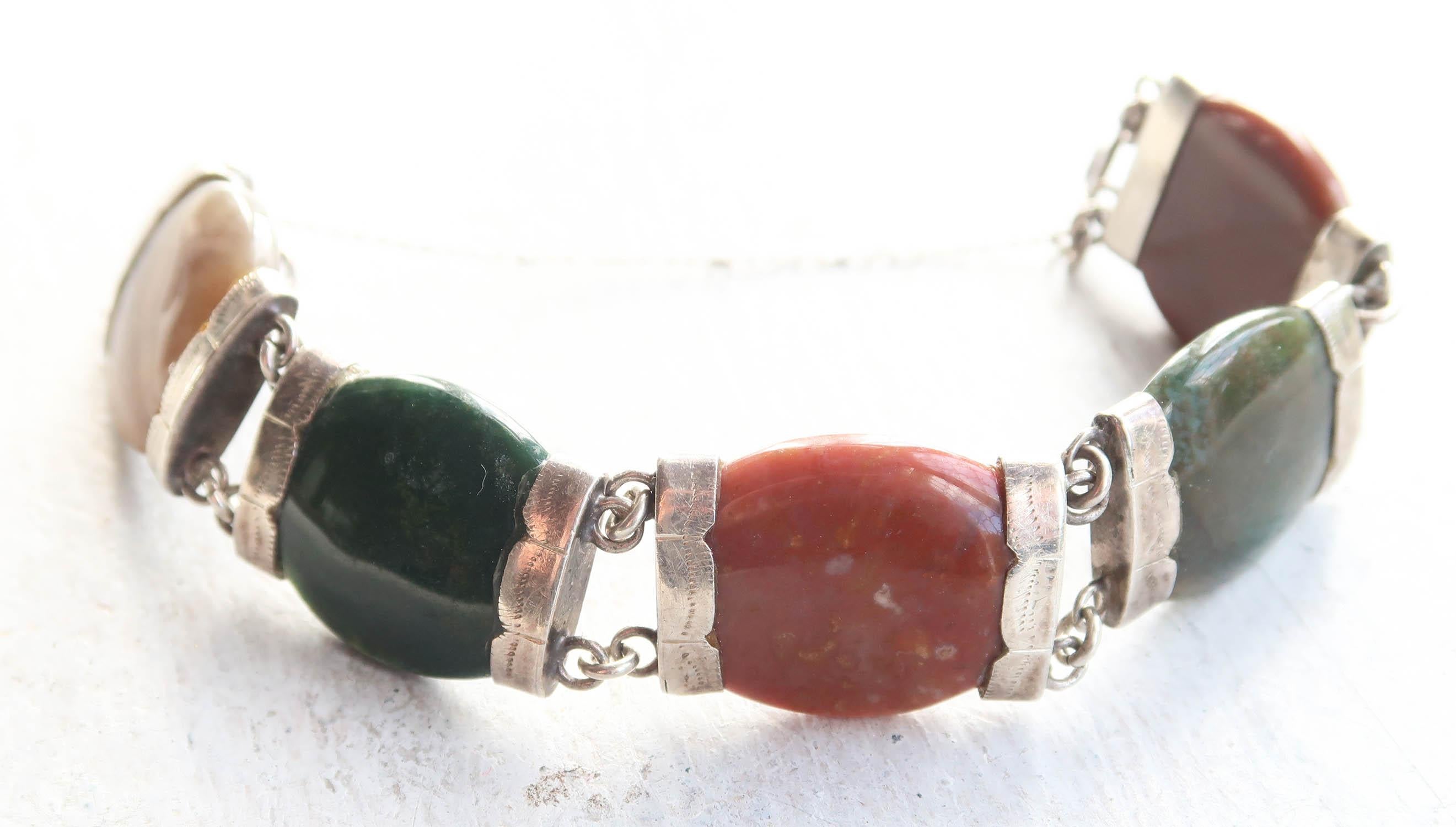Antique Scottish Silver And Agate Bracelet. Late 19th Century For Sale 1