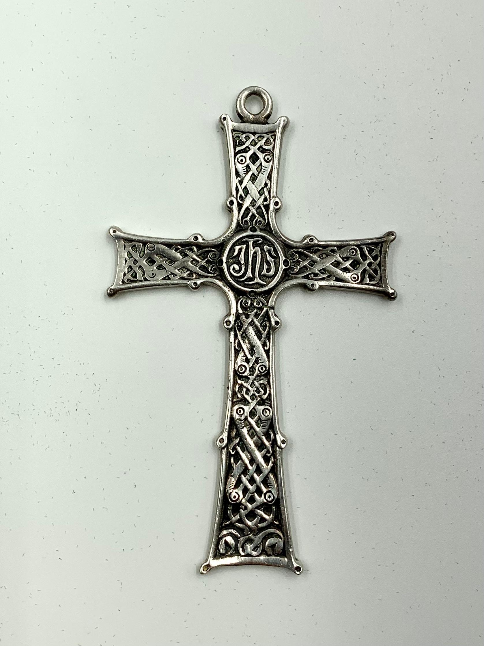 Medieval Antique Scottish Silver Large Celtic Double Sided JHS Christogram Cross Pendant For Sale