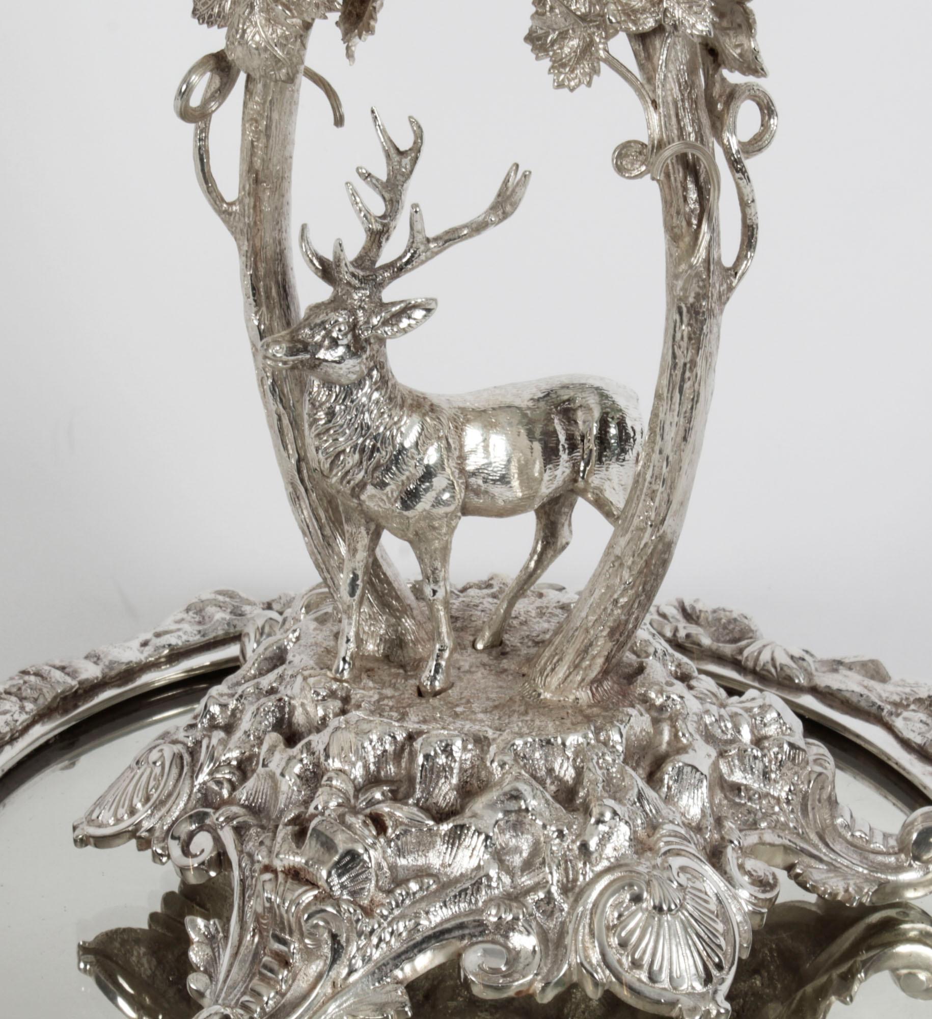 Antike schottische Silberplatte geschliffenes Glas Comport Hirsch Tafelaufsatz 19th C im Zustand „Gut“ im Angebot in London, GB