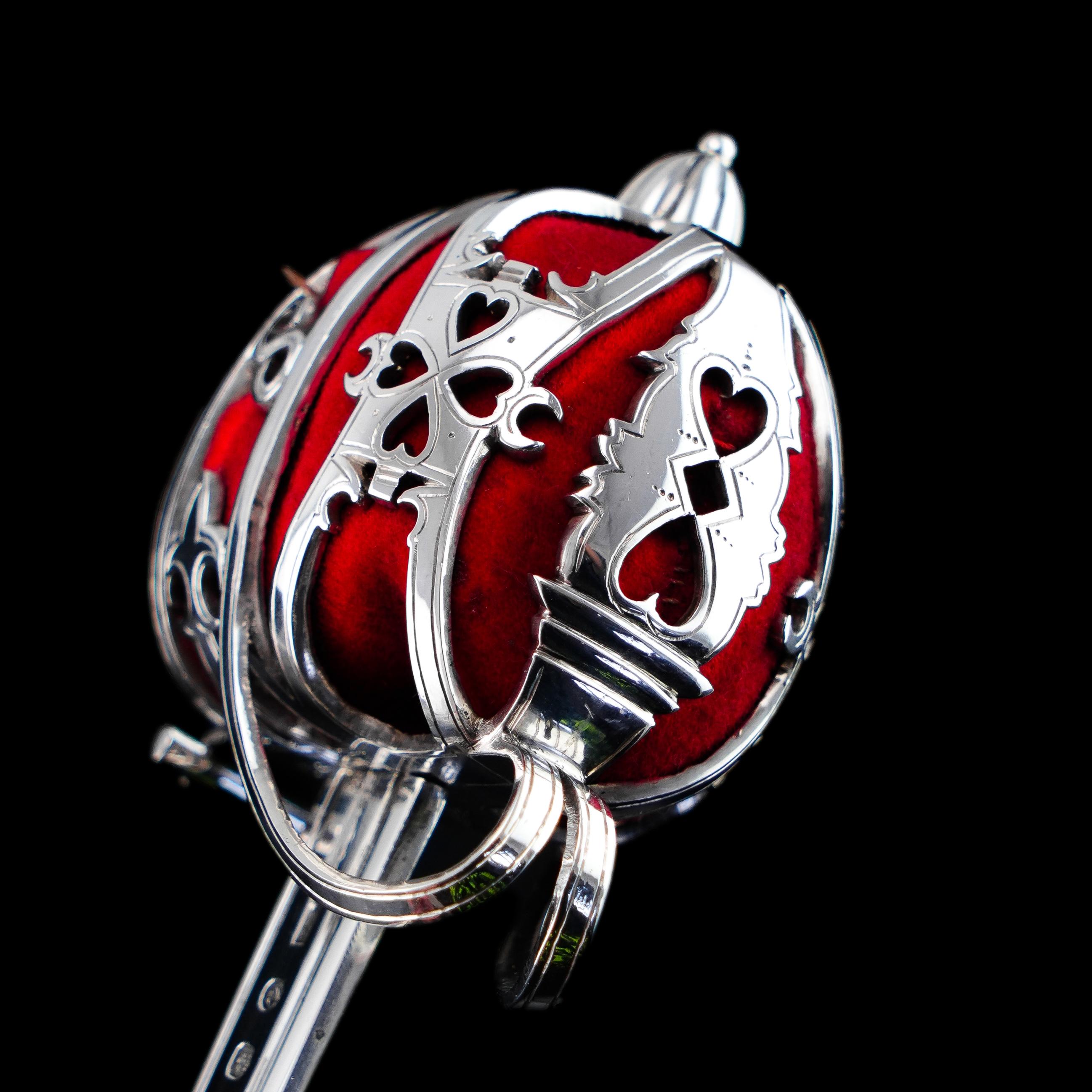 Antike schottische massivem Silber Brieföffner, Militär Korb Hilt Schwert Design im Angebot 5