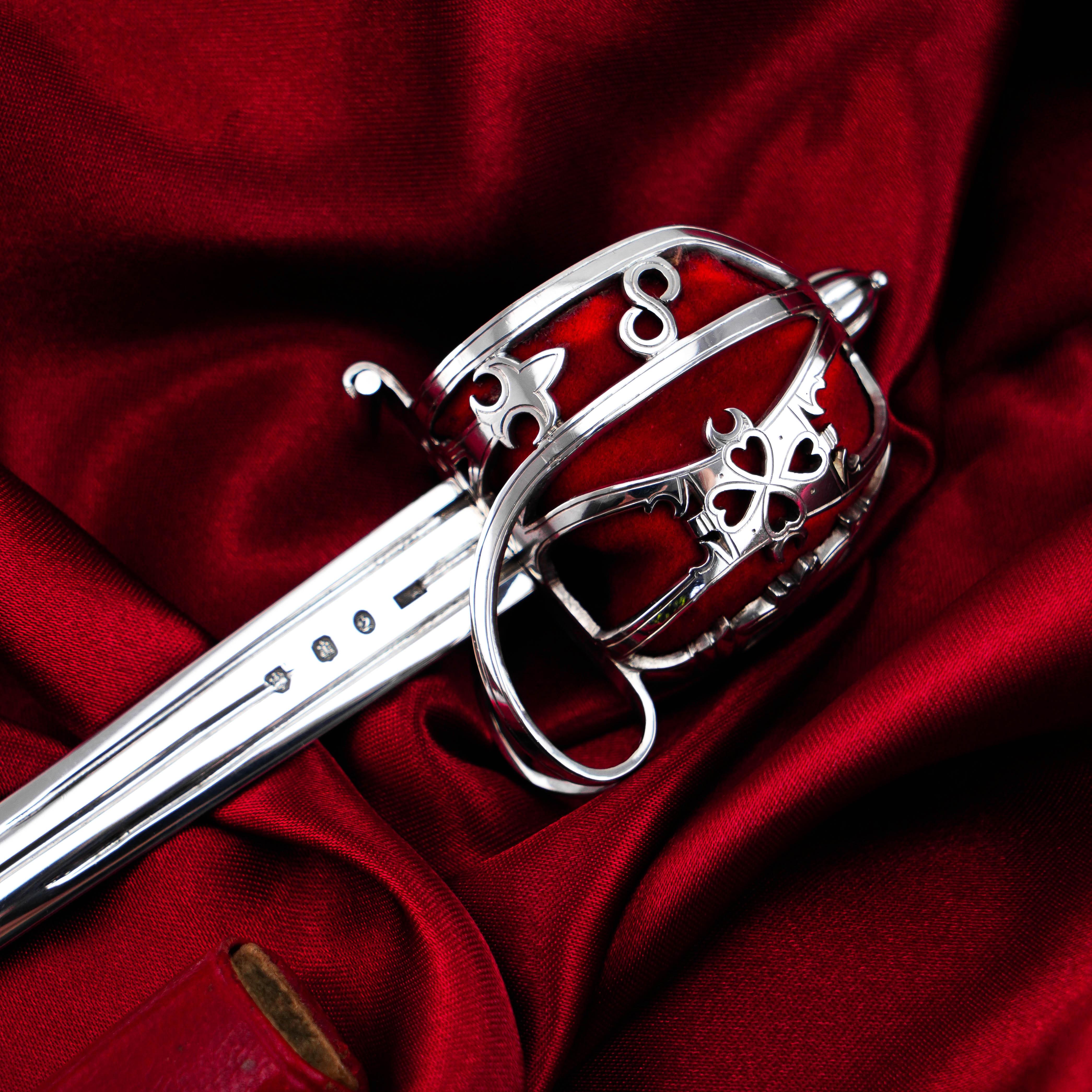 Antike schottische massivem Silber Brieföffner, Militär Korb Hilt Schwert Design im Angebot 8