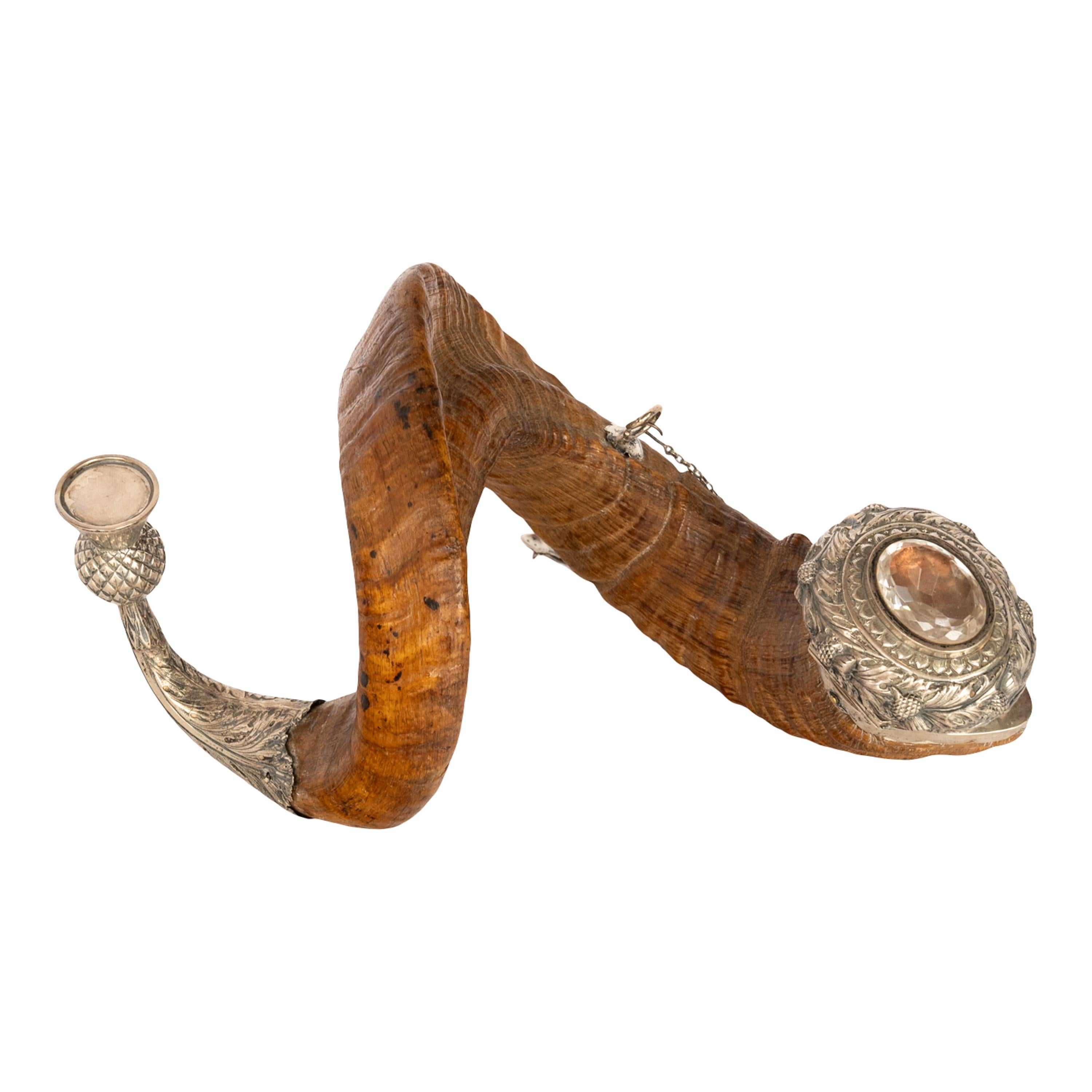 Antike schottische Sterling Silber Cairngorm Snuff Mull Ram's Horn Edinburgh 1884 (Sterlingsilber) im Angebot