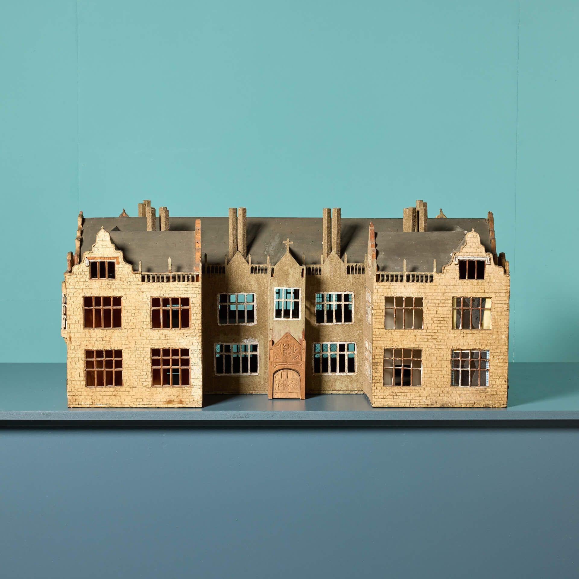 Antique Scratch Built Model of Montacute House In Fair Condition For Sale In Wormelow, Herefordshire