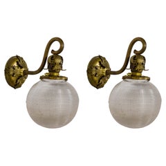 Antik Scroll Arm strukturiertem Glas Globe Sconces (Paar)