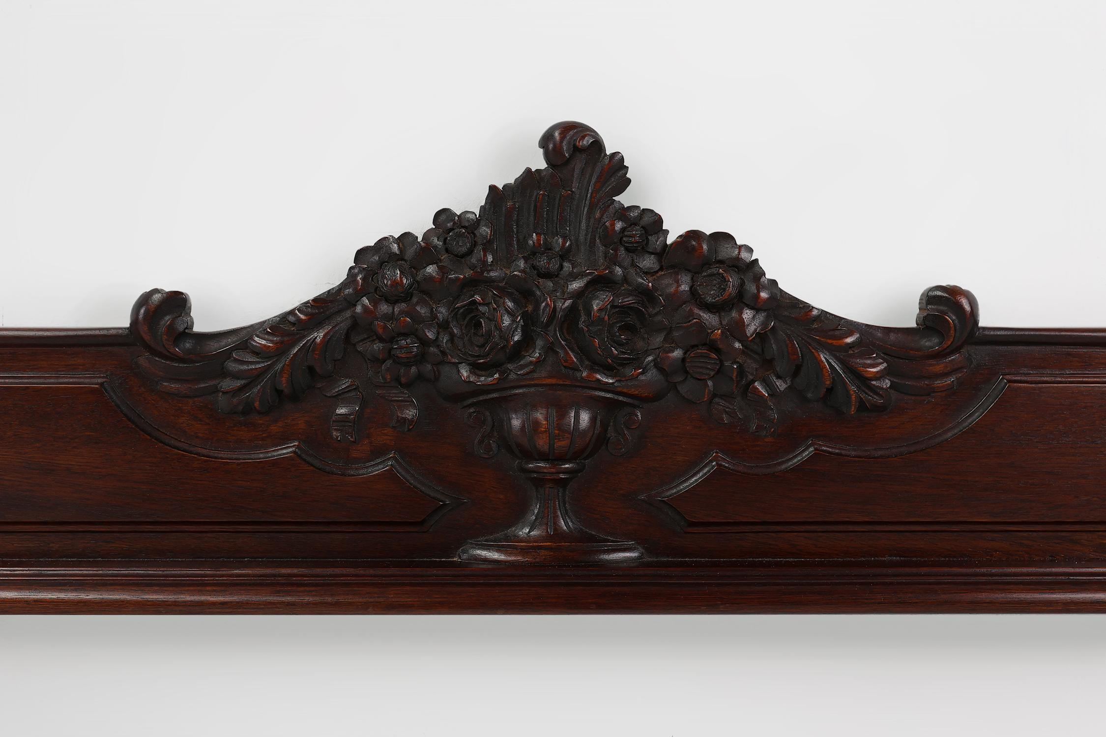 Baroque Antique sculpted oak frieze or wall ornament, France ca. 1900 For Sale