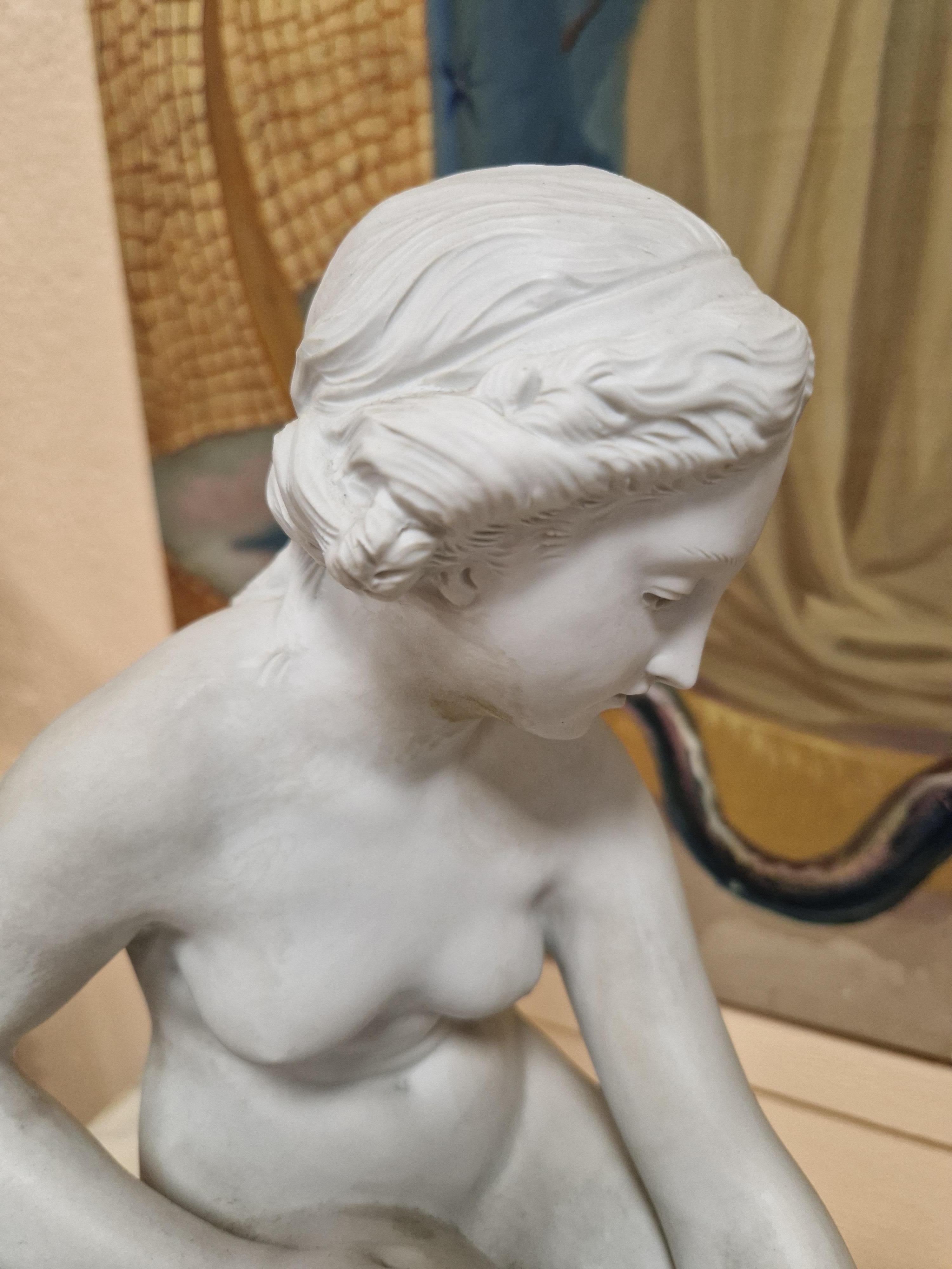 Sculpture ancienne de Diane se baignant d'après Falconet en vente 2