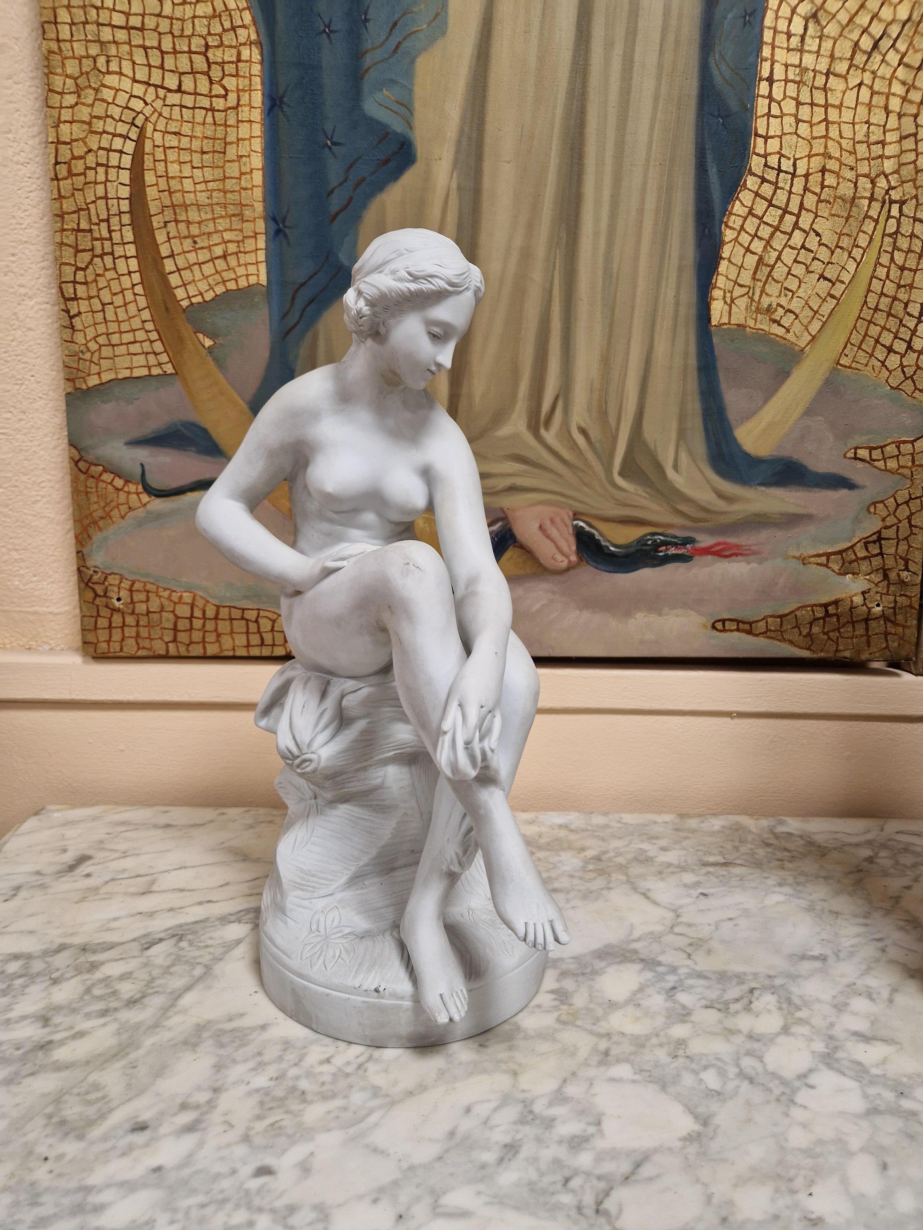 Sculpture ancienne de Diane se baignant d'après Falconet en vente 4