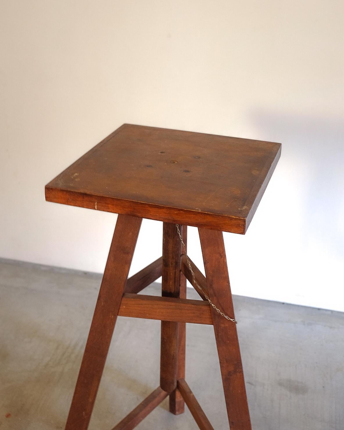 Français Socle pour sculptures antiques en vente