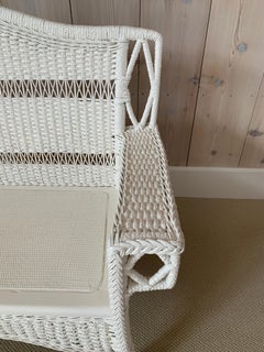 Divano antico in seagrass