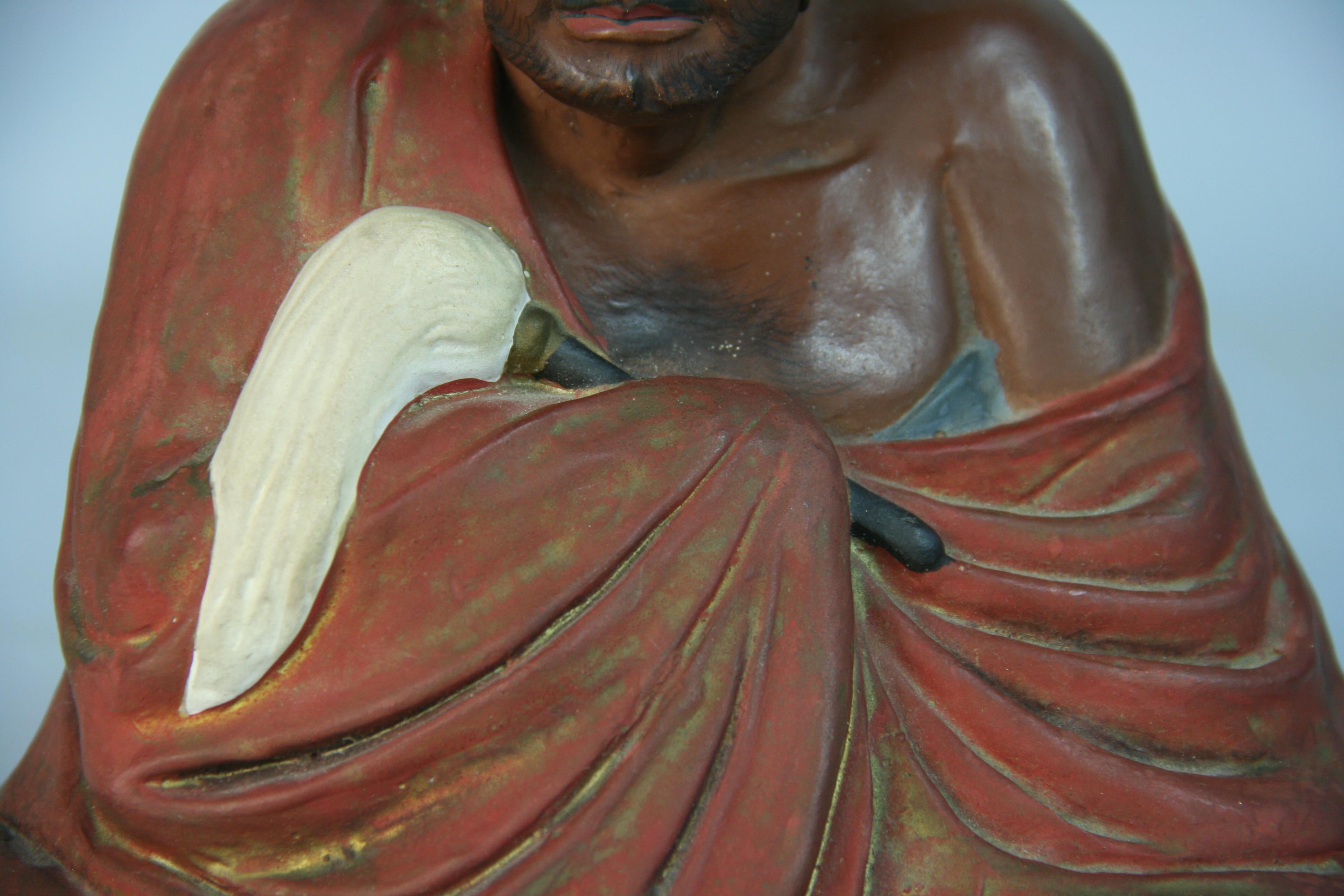 Antique Japanese Seated Ceramic Buddhist  Monk  Sculpture In Good Condition For Sale In Douglas Manor, NY