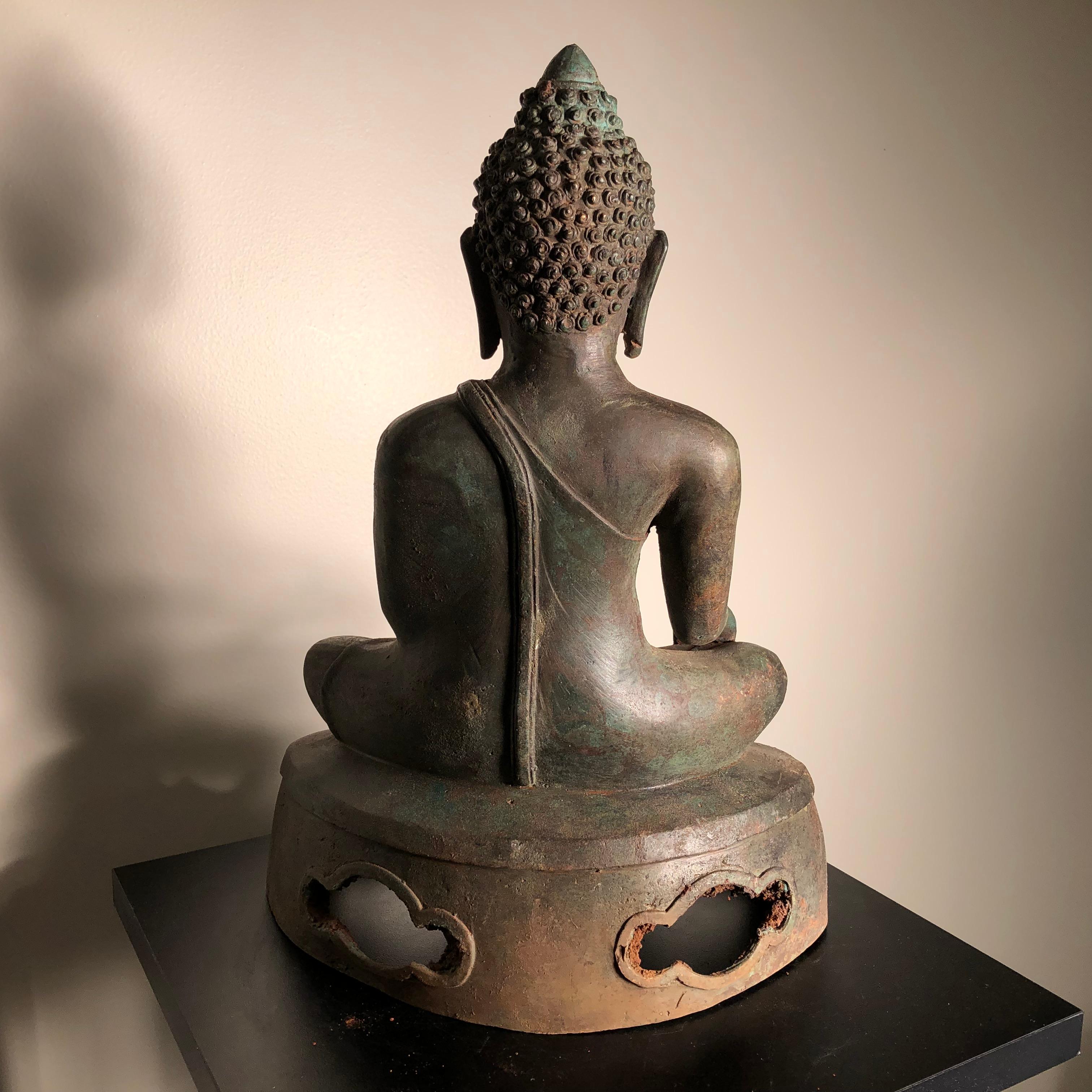 Antique Seated Enlightenment Shakymuni Buddha, Hand Cast Bronze 5
