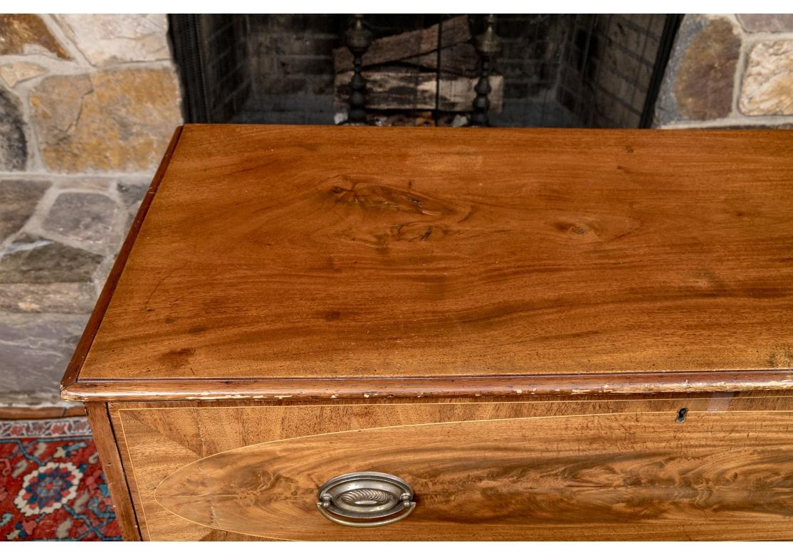 Ancienne commode secrétaire dans le style de Michael Allison à restaurer en vente 1