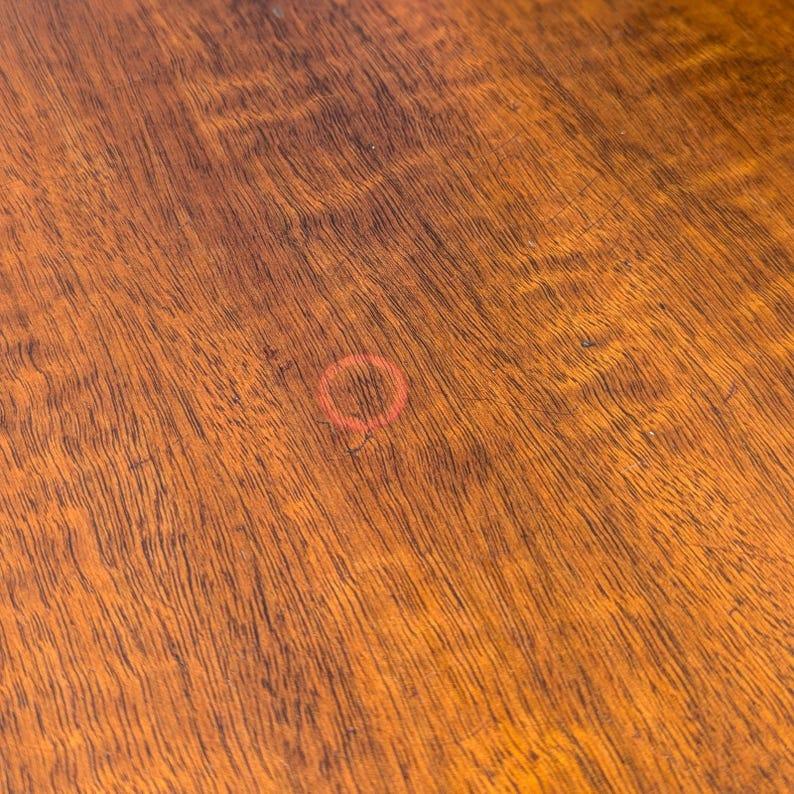 Escritorio de secretaria antiguo, Conejera, Americano antiguo, Nogal, S. 1800, Oficina, Sala de estar en Bueno Estado en Rancho Cucamonga, CA