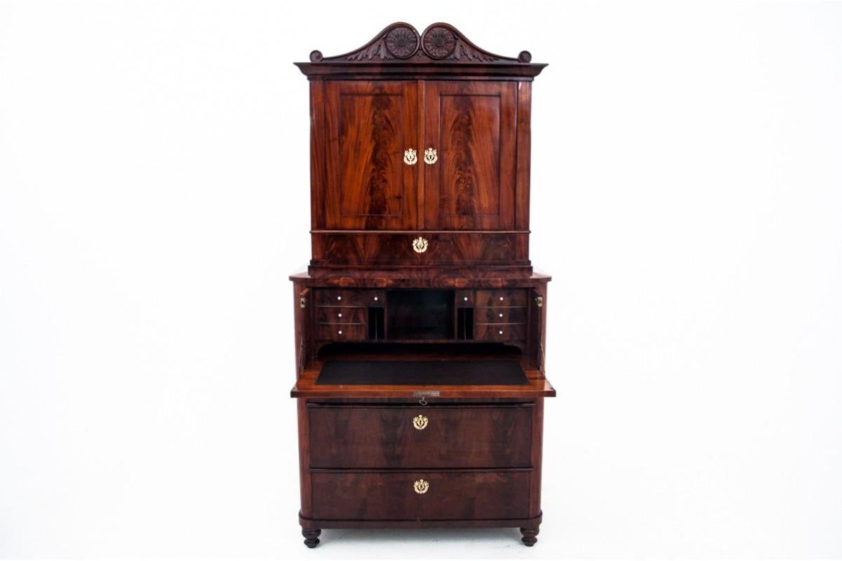 Antique secretary from around 1880, Northern Europe. For Sale 4