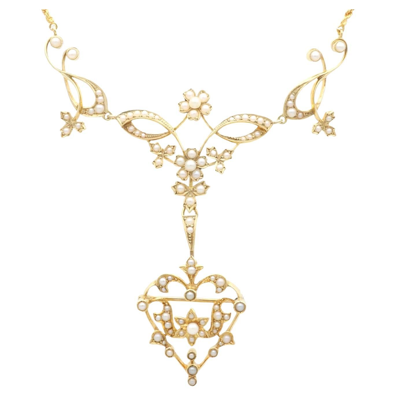 Collier / Broche ancien en perles de rocaille et or jaune 15k Circa 1880 en vente