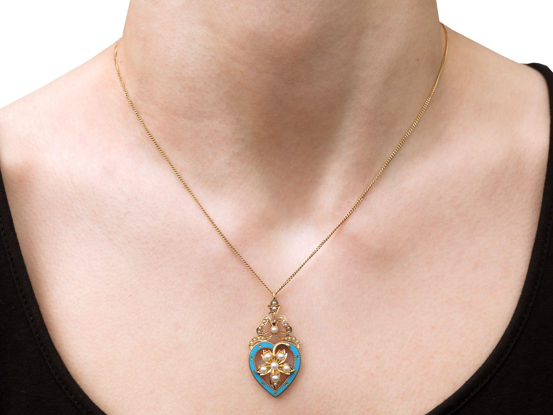 Victorian Seed Pearl Enamel and Yellow Gold Pendant For Sale 2
