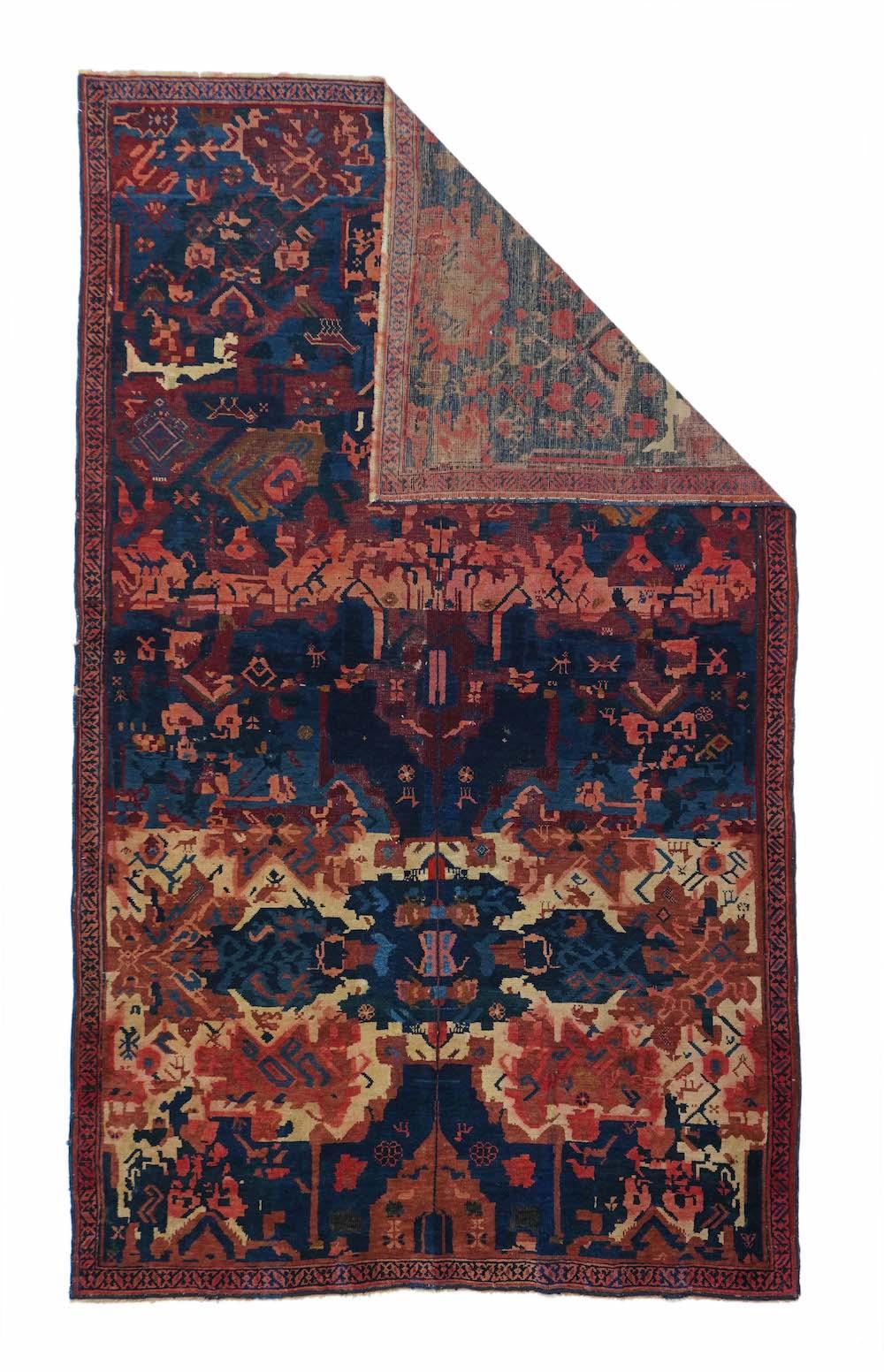 Antique Seikhour Rug 4'4'' x 7'2''.