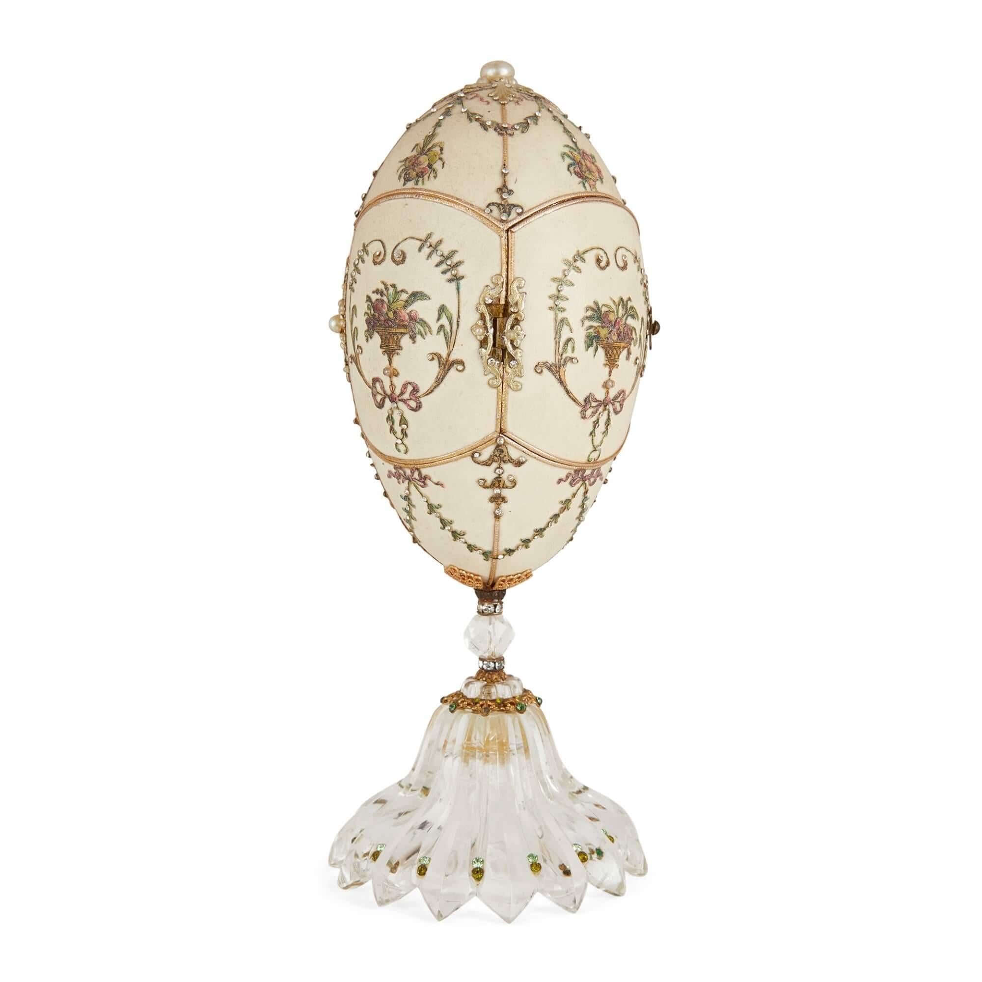 19th Century Antique Semi-Precious Stone and Silver-Gilt Egg Model For Sale