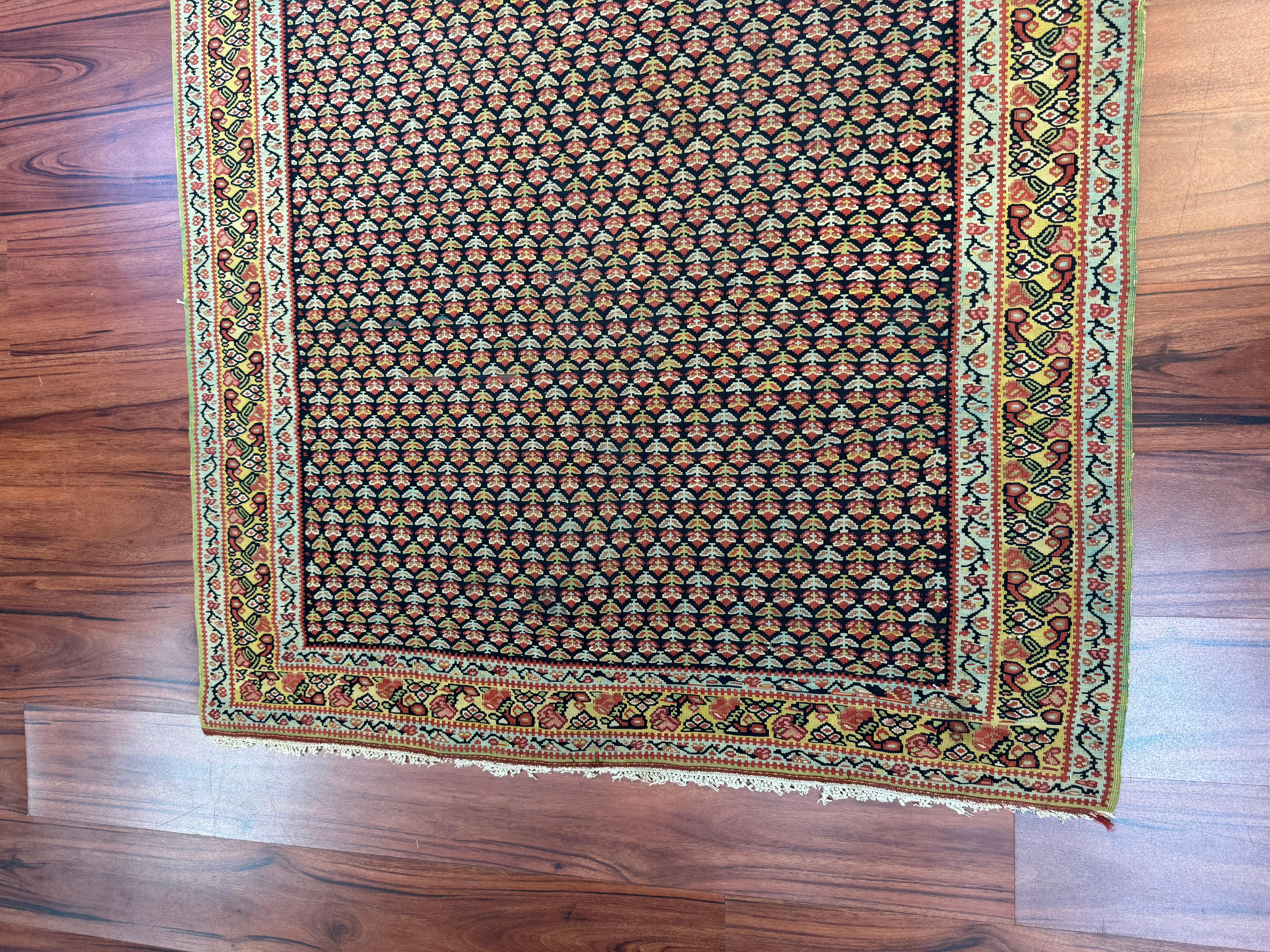 Antiker Senneh-Kilim-Teppich im Angebot 33