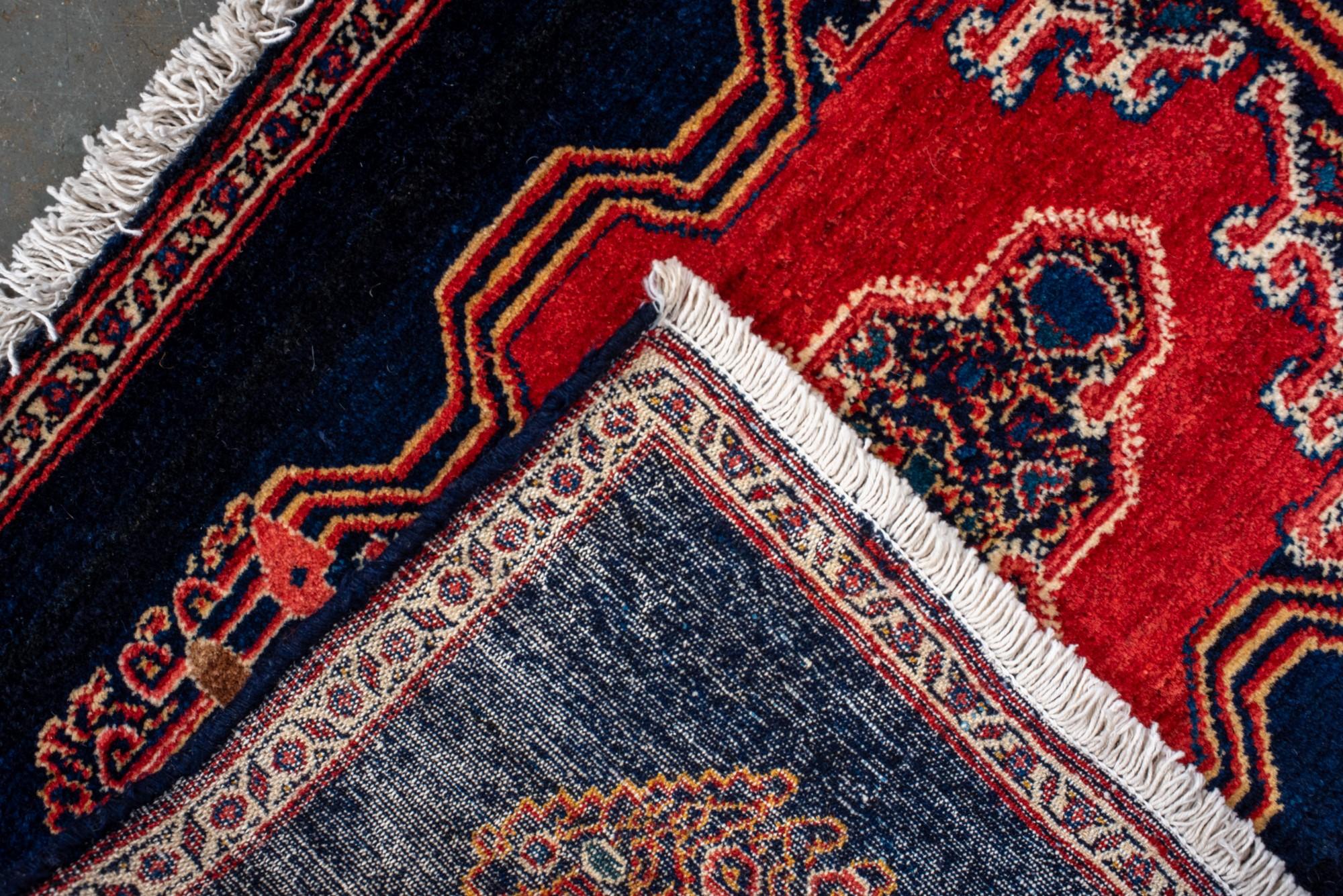 Antique Senneh Mat with Dark Blue Field and Red Medallion In Good Condition For Sale In New York, NY