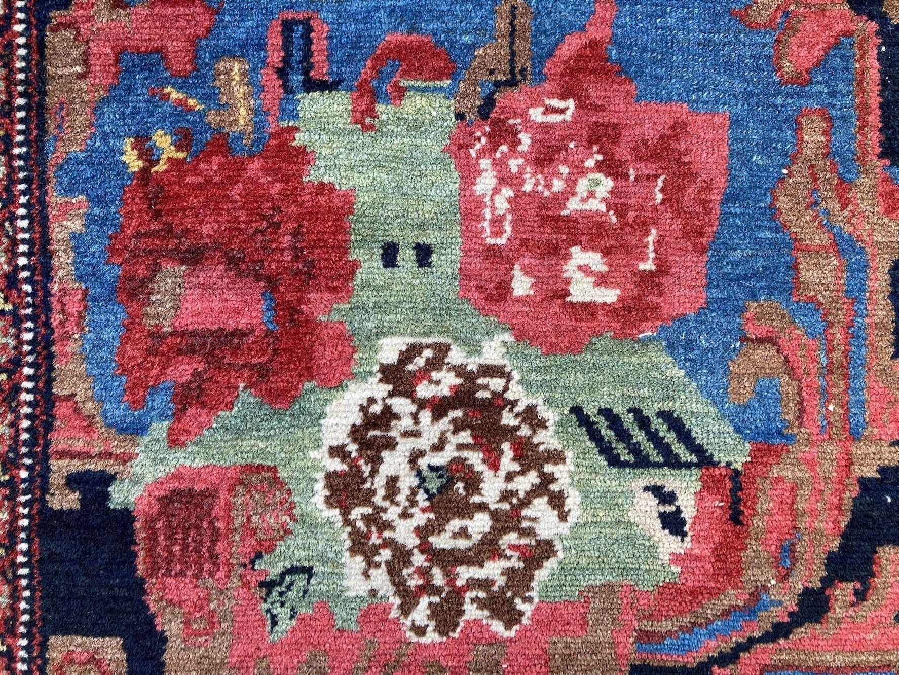 Antique Senneh Rug 1.82m x 1.38m For Sale 7