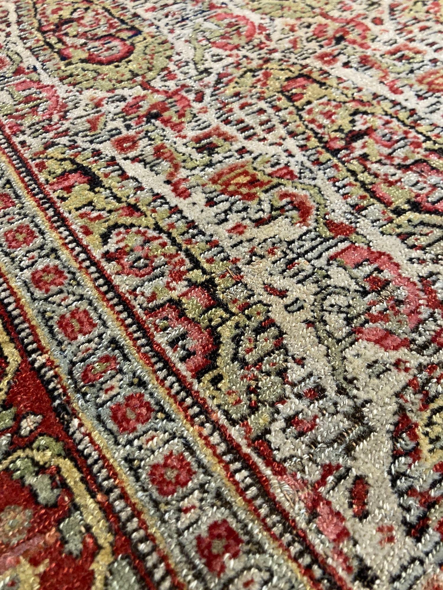 Antiker Senneh-Teppich 2,02 m x 1,36 m im Angebot 7