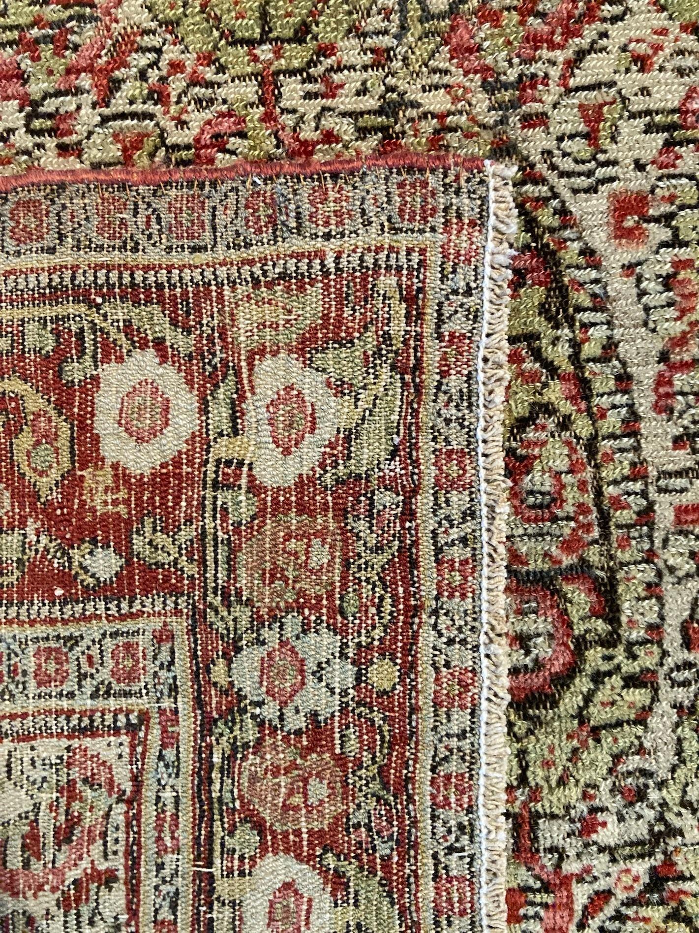 Antiker Senneh-Teppich 2,02 m x 1,36 m im Angebot 10