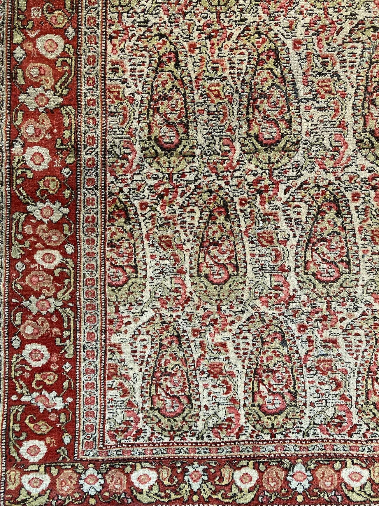 Antiker Senneh-Teppich 2,02 m x 1,36 m im Angebot 1