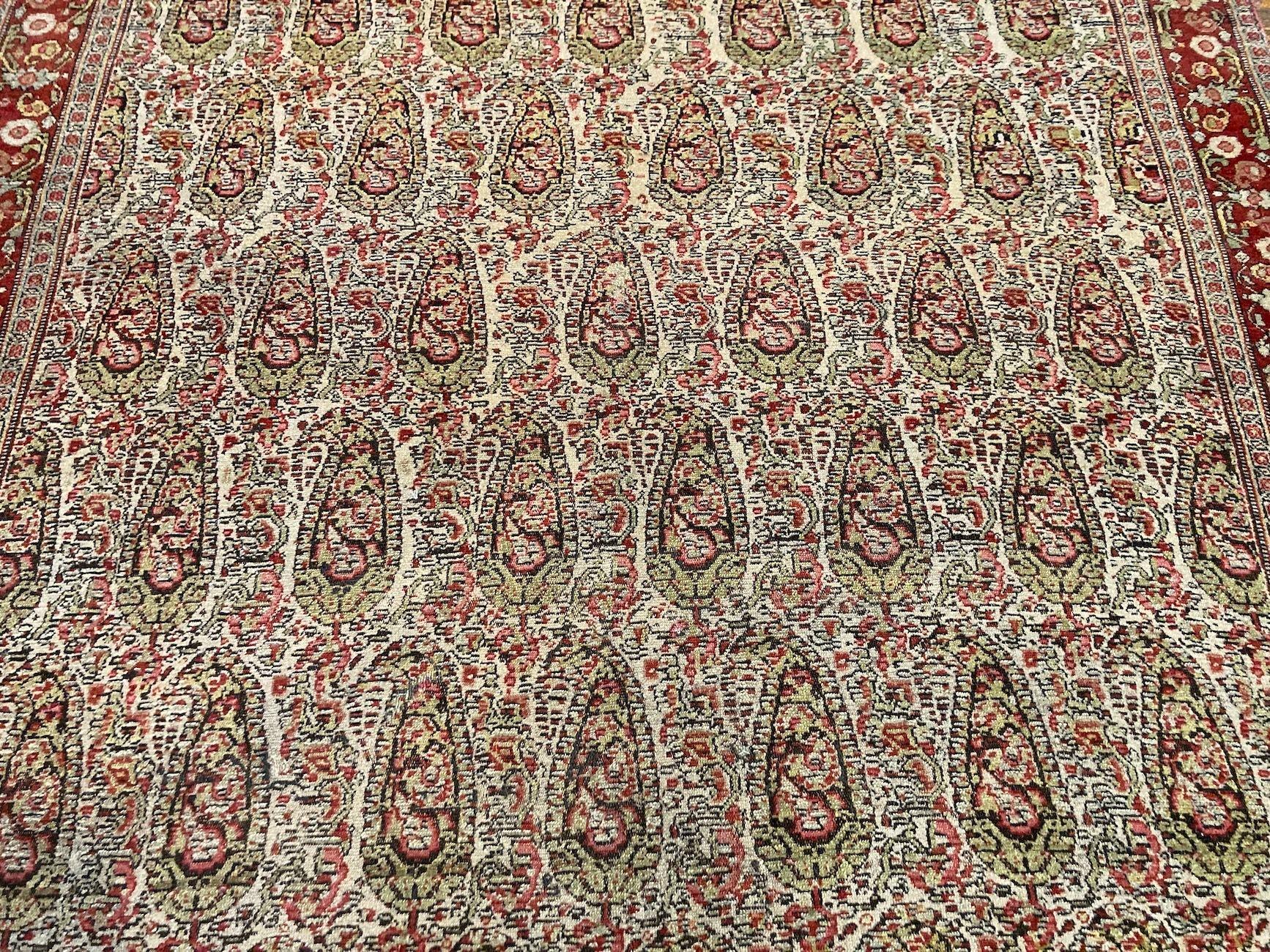 Antiker Senneh-Teppich 2,02 m x 1,36 m im Angebot 2