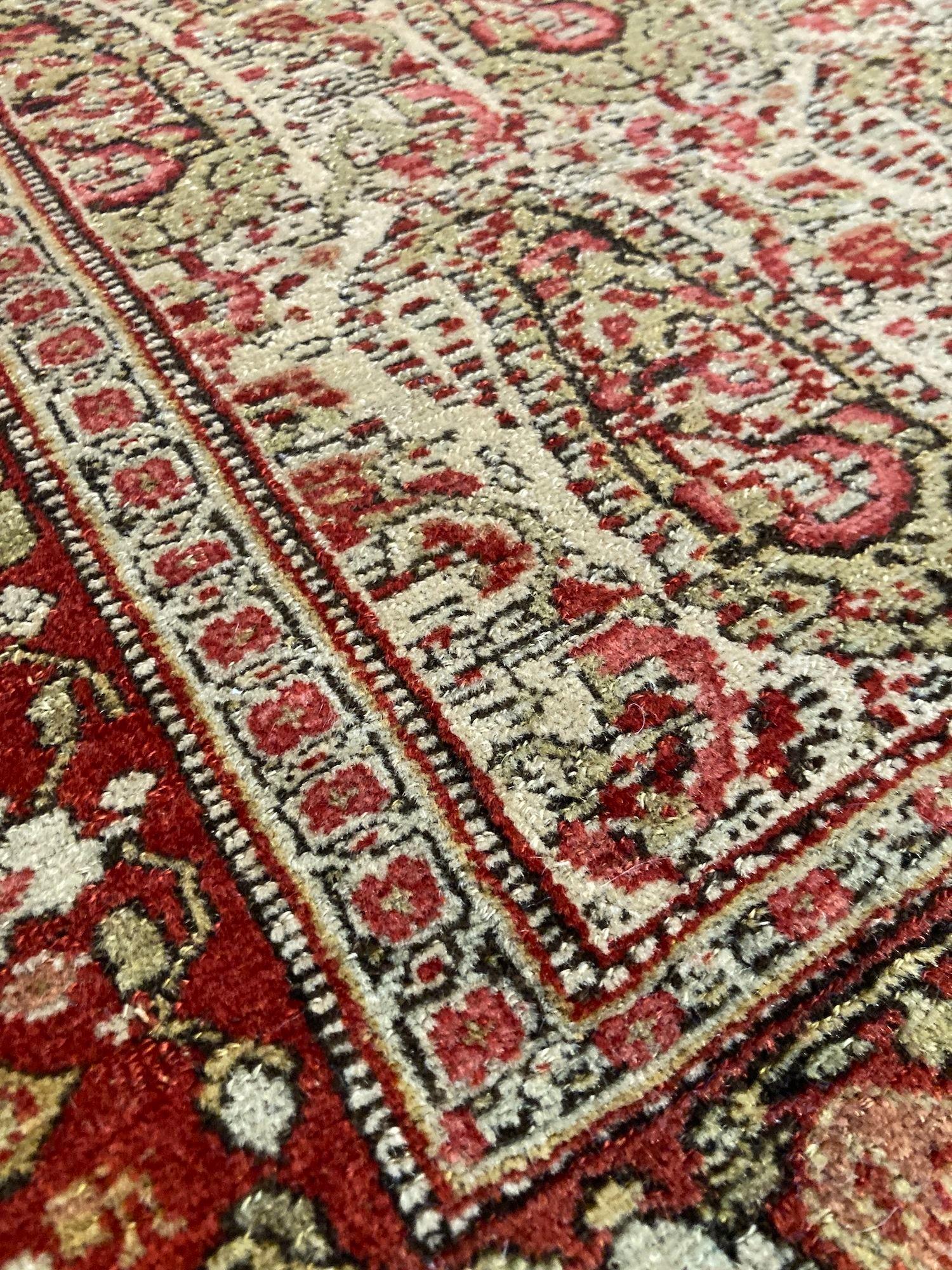 Antiker Senneh-Teppich 2,02 m x 1,36 m im Angebot 4