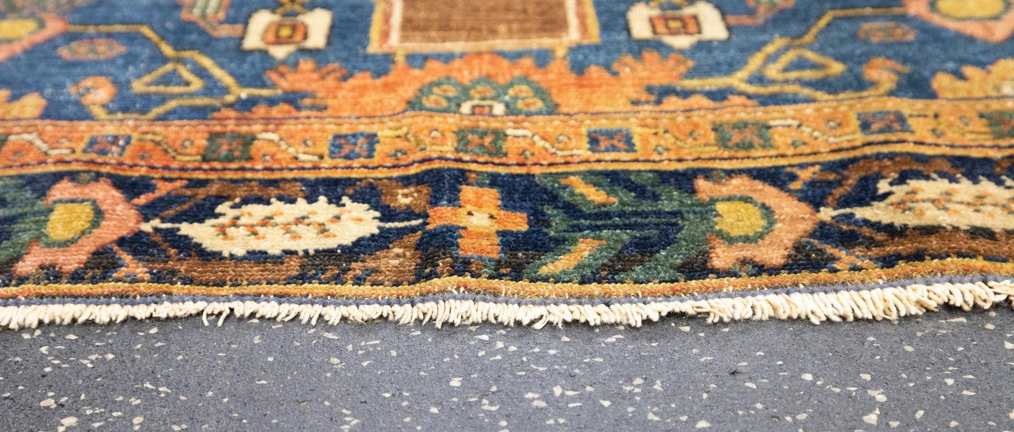 Antiker Senneh-Teppich 3'6'' x 4'8'' (Handgeknüpft) im Angebot
