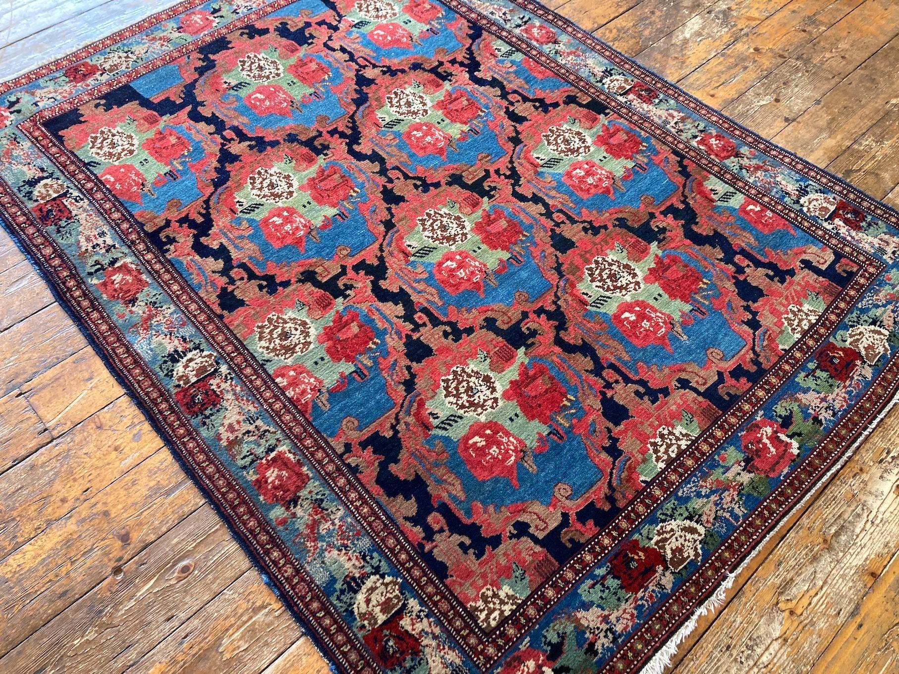 Early 20th Century Antique Senneh Rug 1.82m x 1.38m For Sale