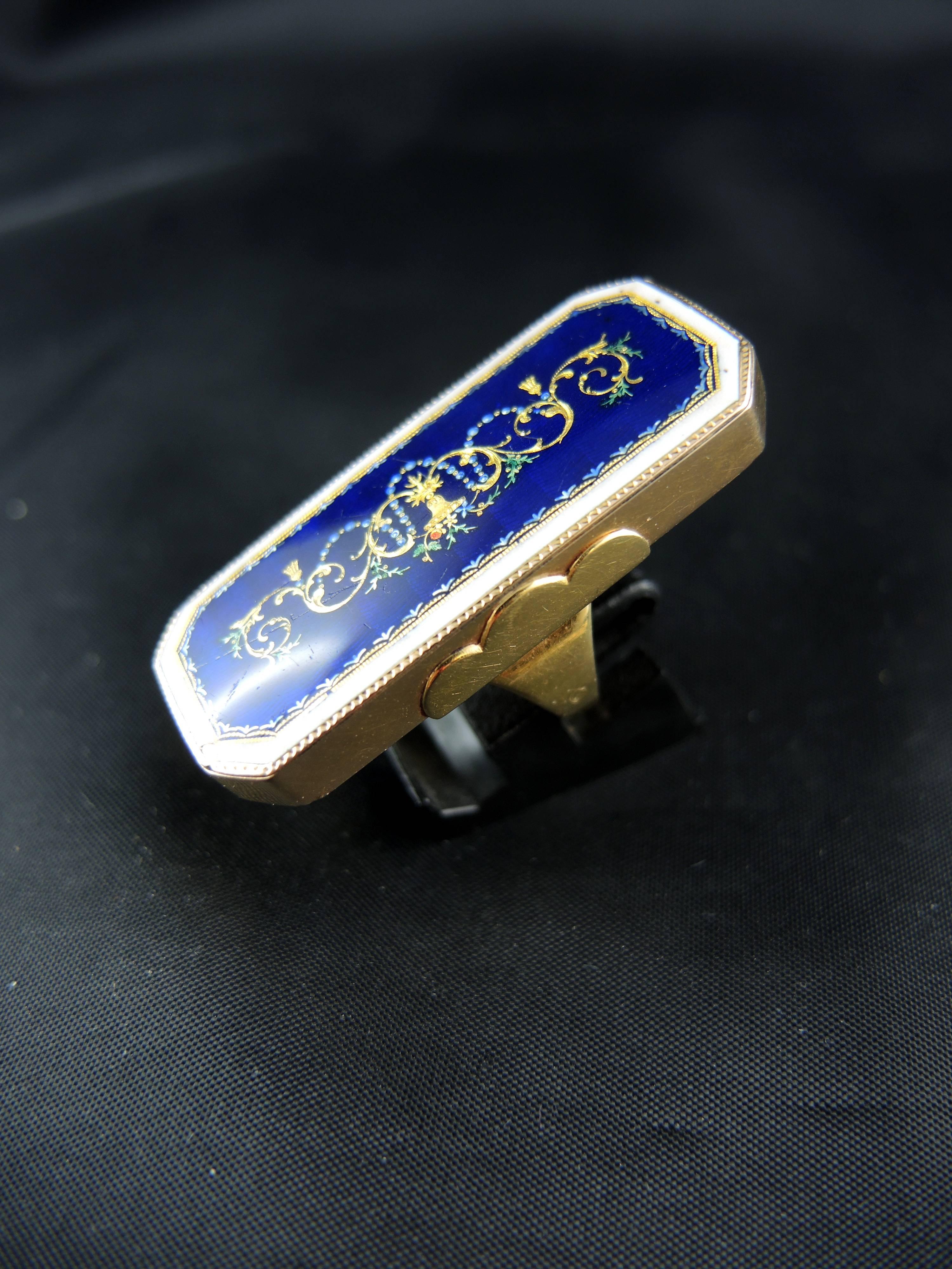 Antique Sentimental Ring with Enamel, Late 18th Century In Good Condition For Sale In Paris, FR